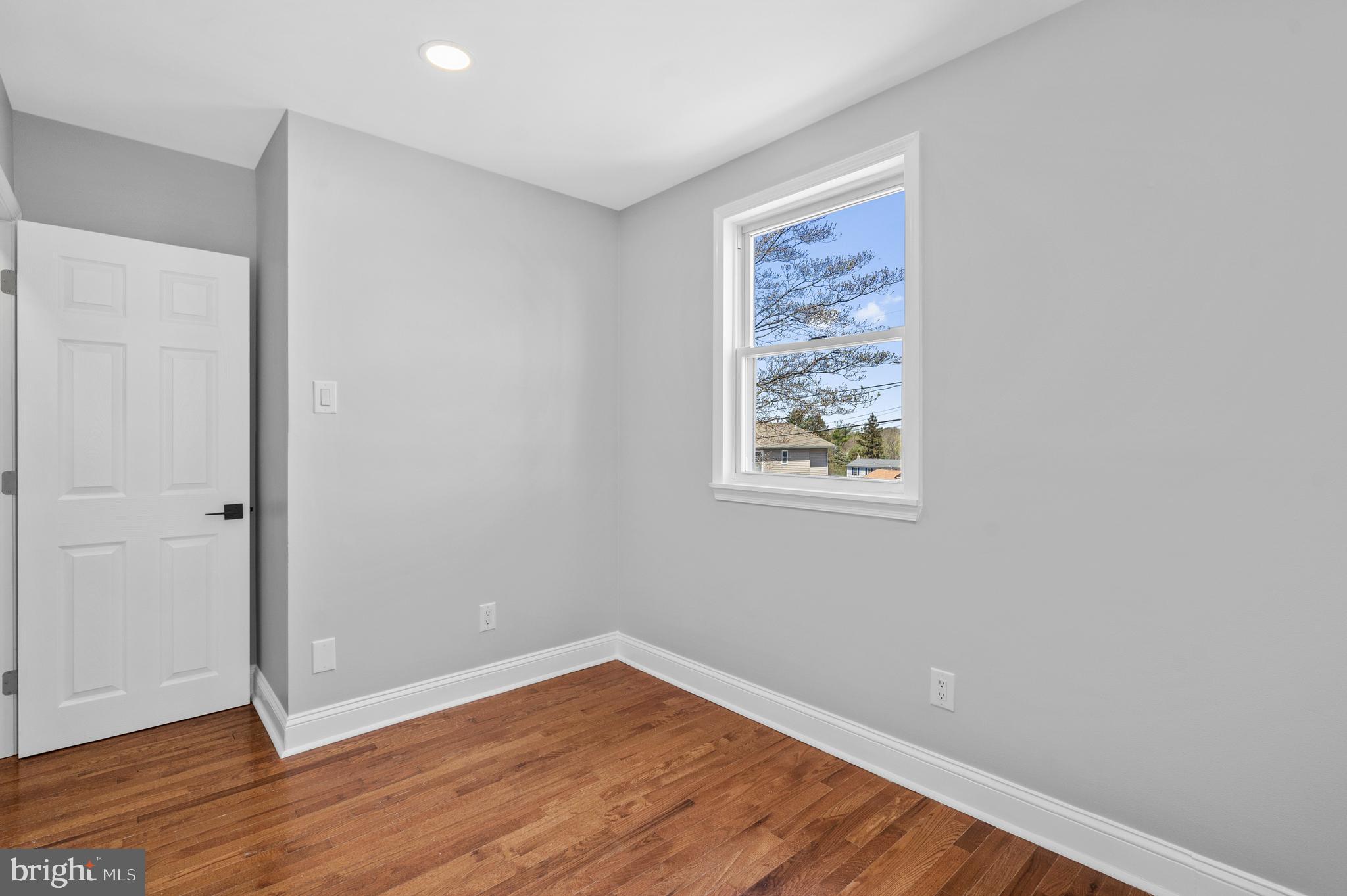 TREVOSE HGTS - Residential