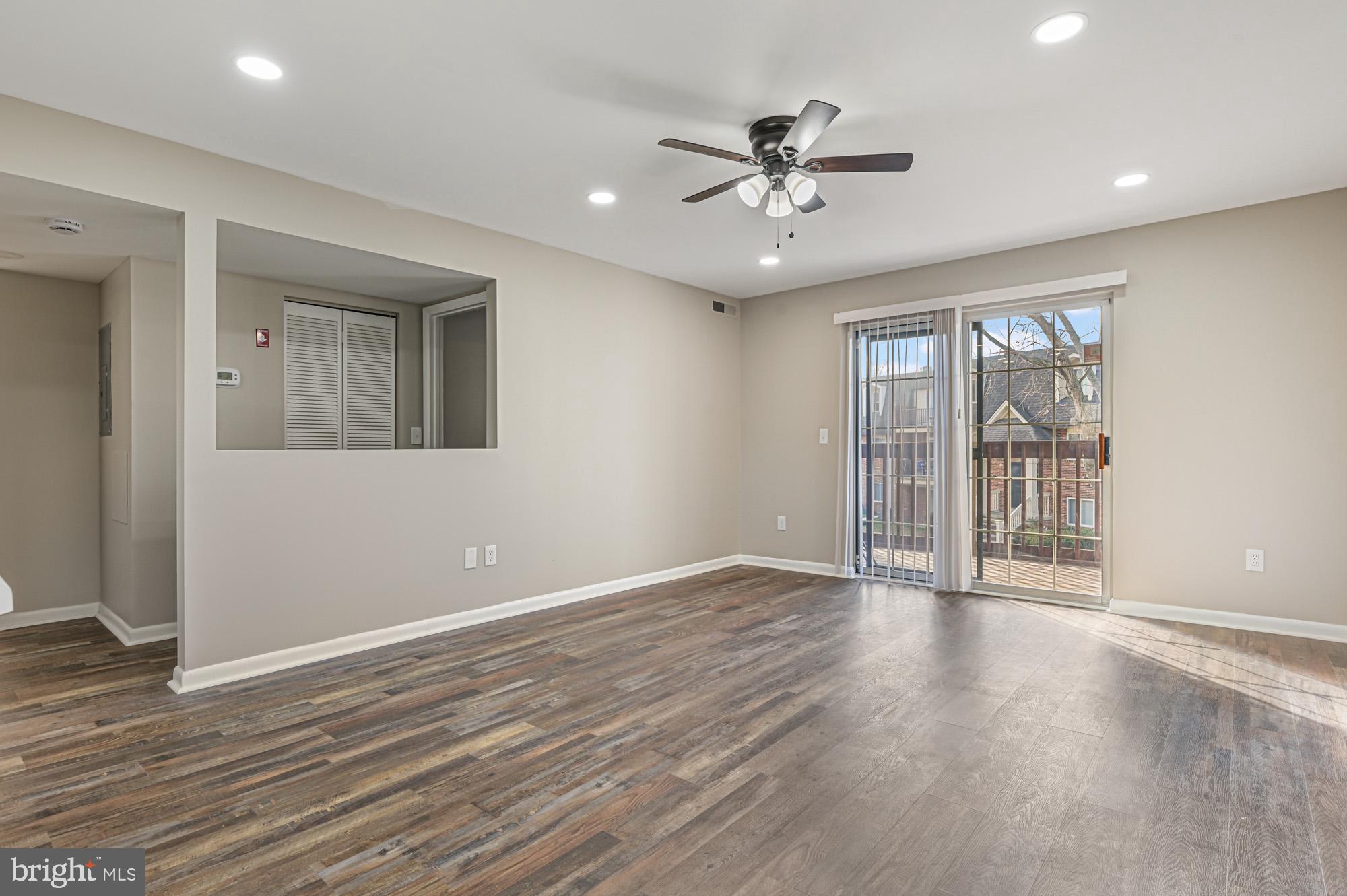 102 N CAROLINE PLACE 203