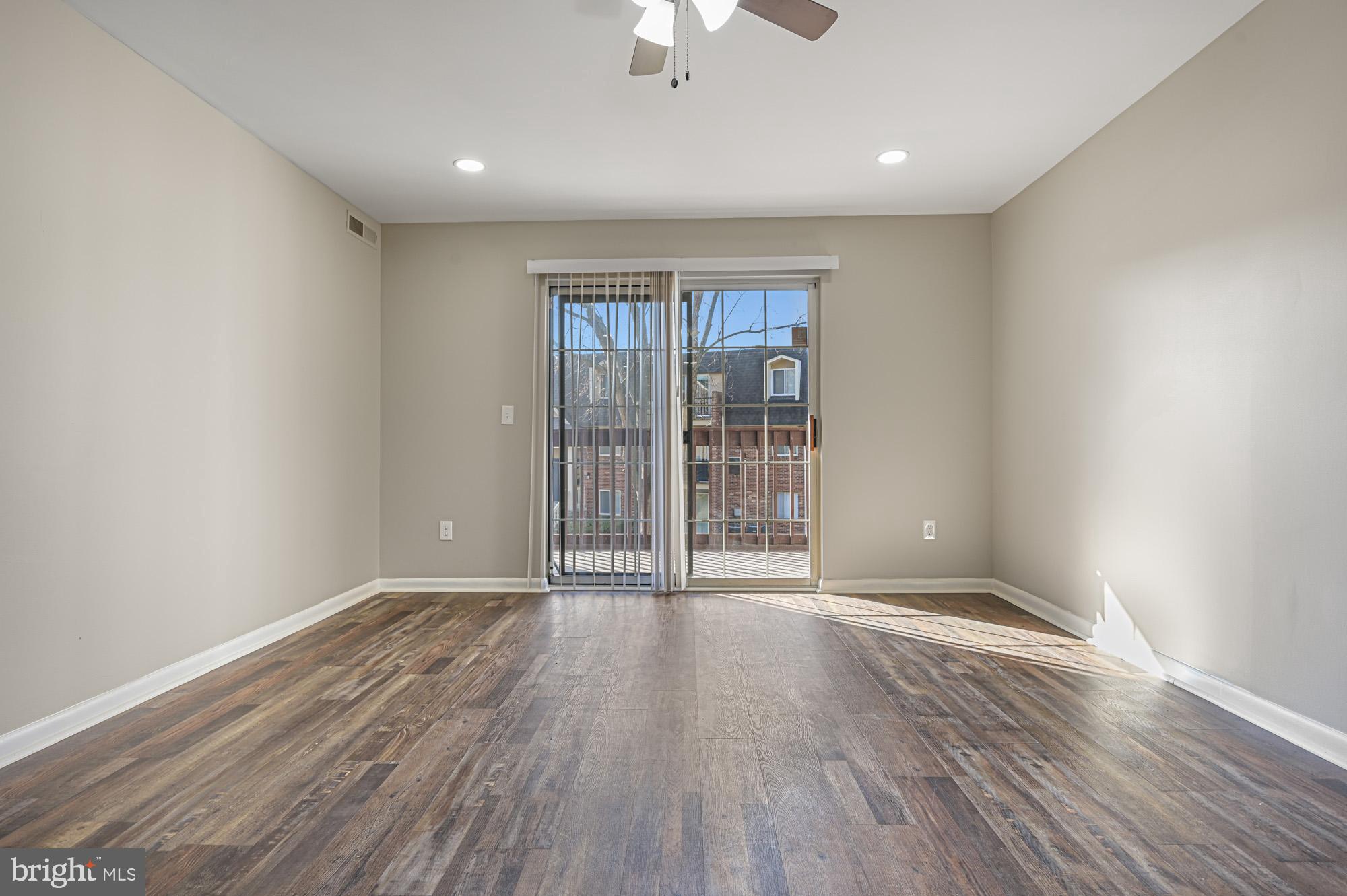 102 N CAROLINE PLACE 203