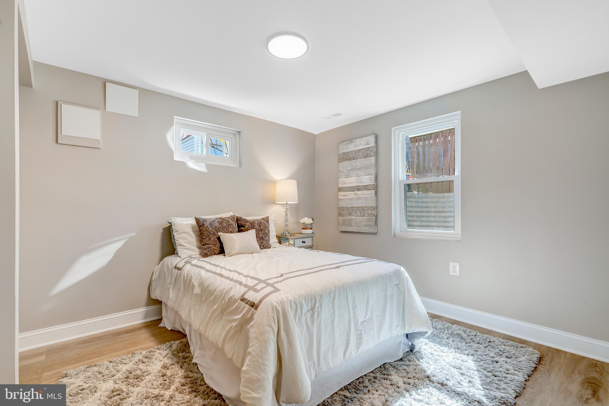 OAKWOOD KNOLLS - Residential