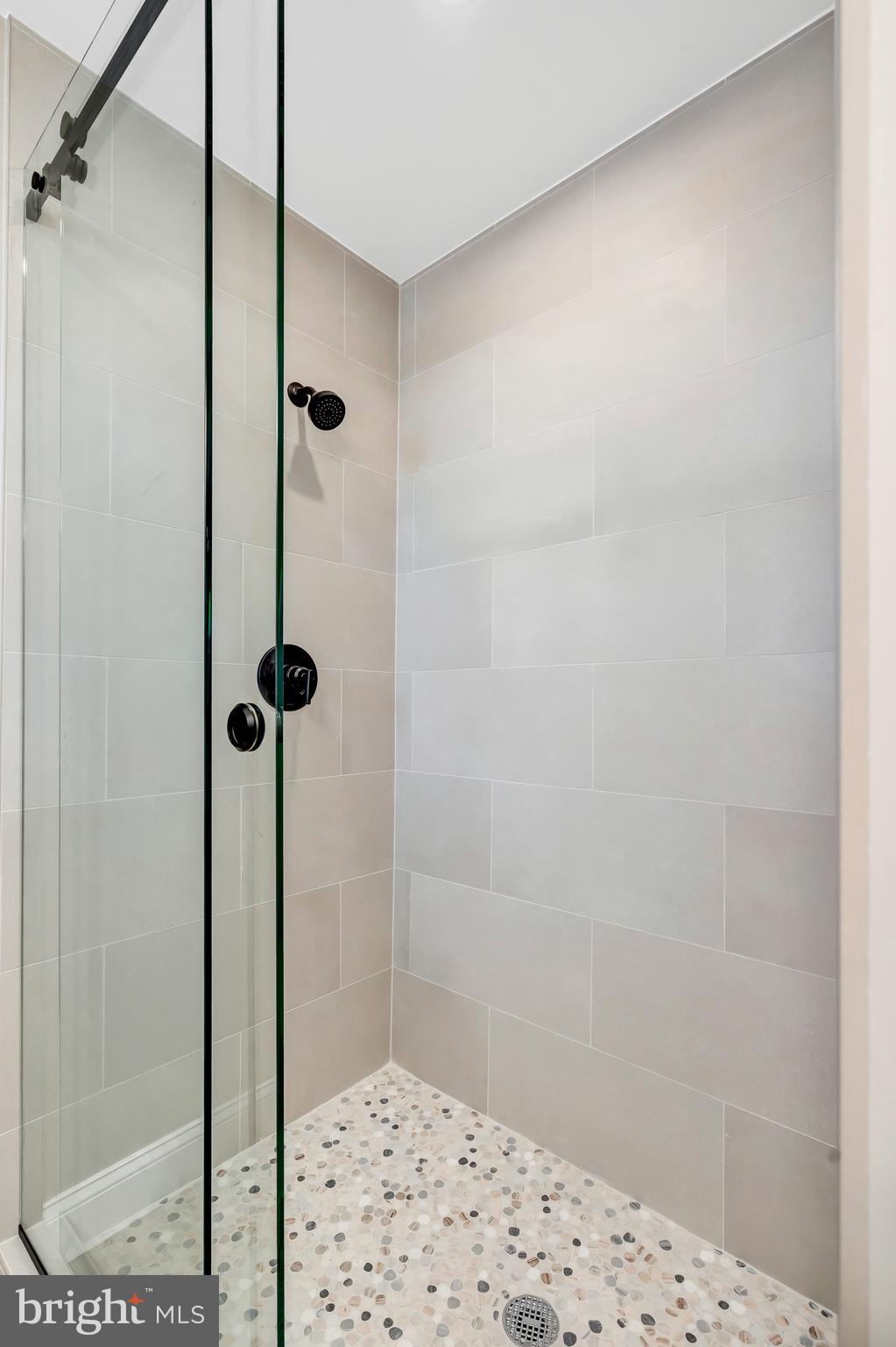 OAKWOOD KNOLLS - Residential