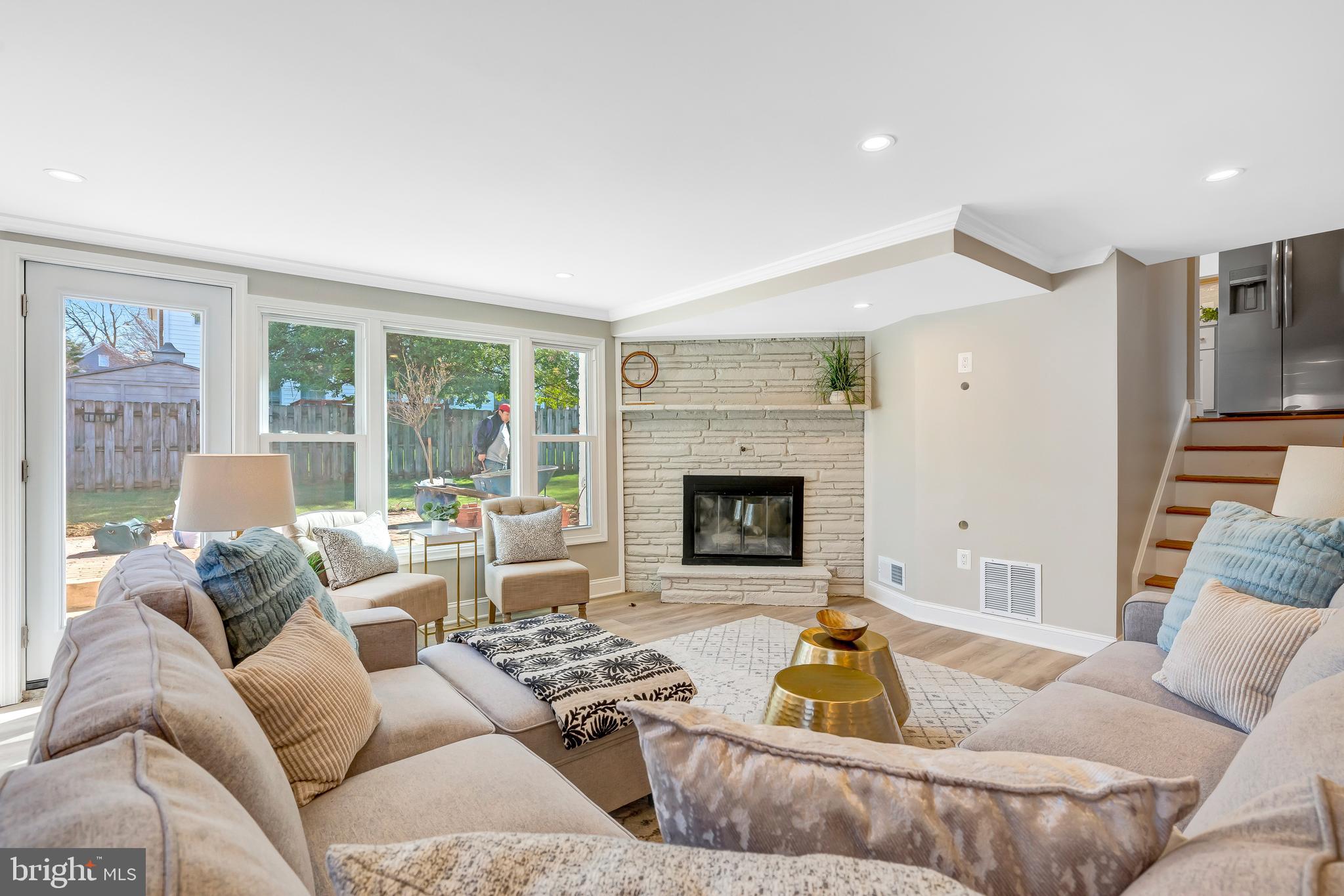 OAKWOOD KNOLLS - Residential