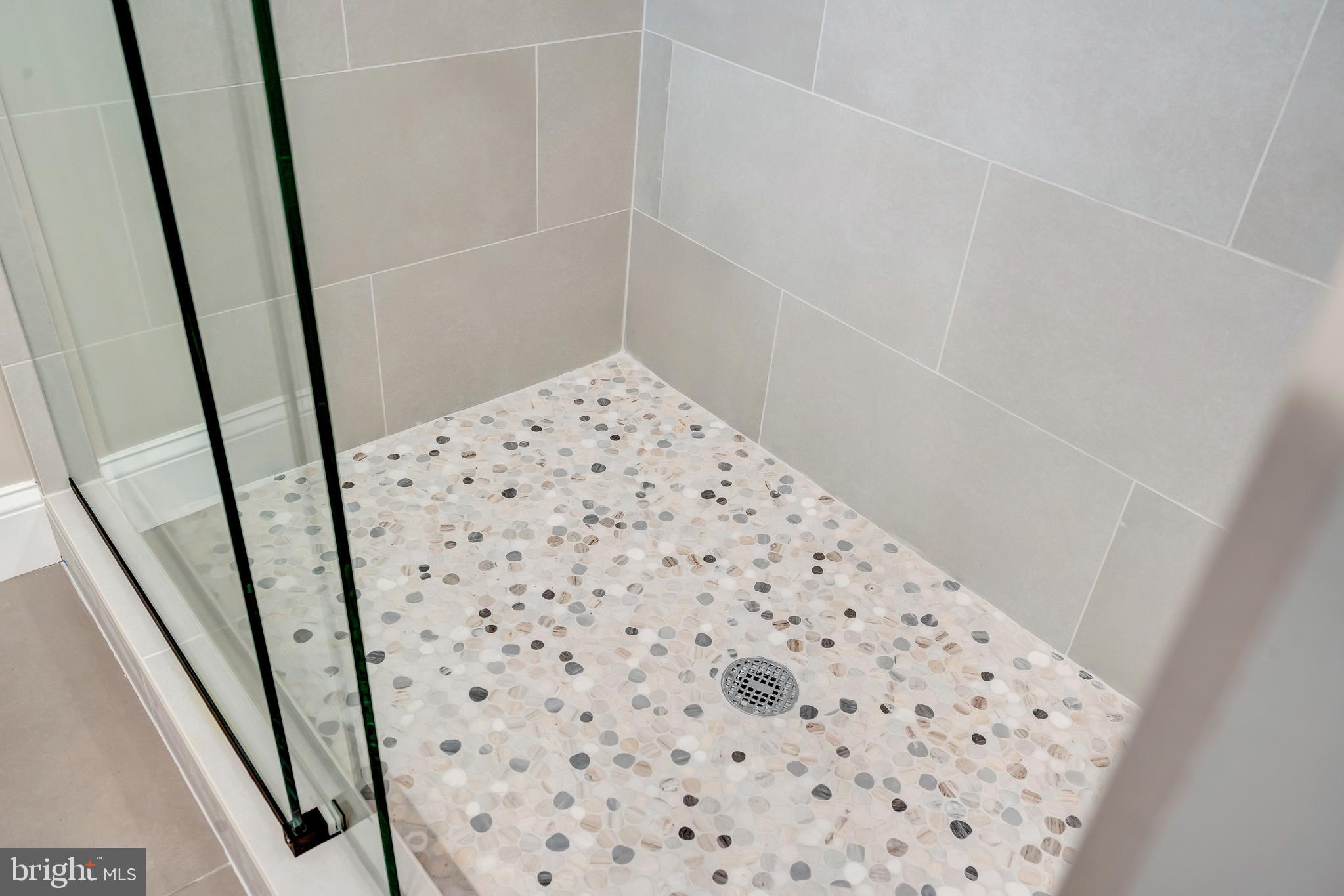 OAKWOOD KNOLLS - Residential