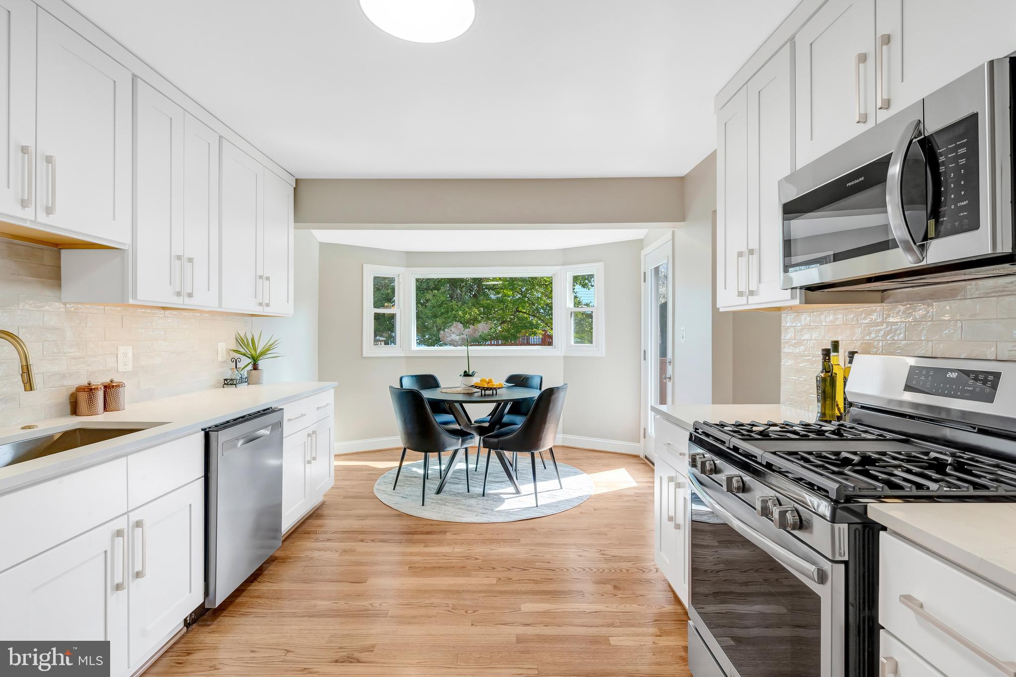 OAKWOOD KNOLLS - Residential