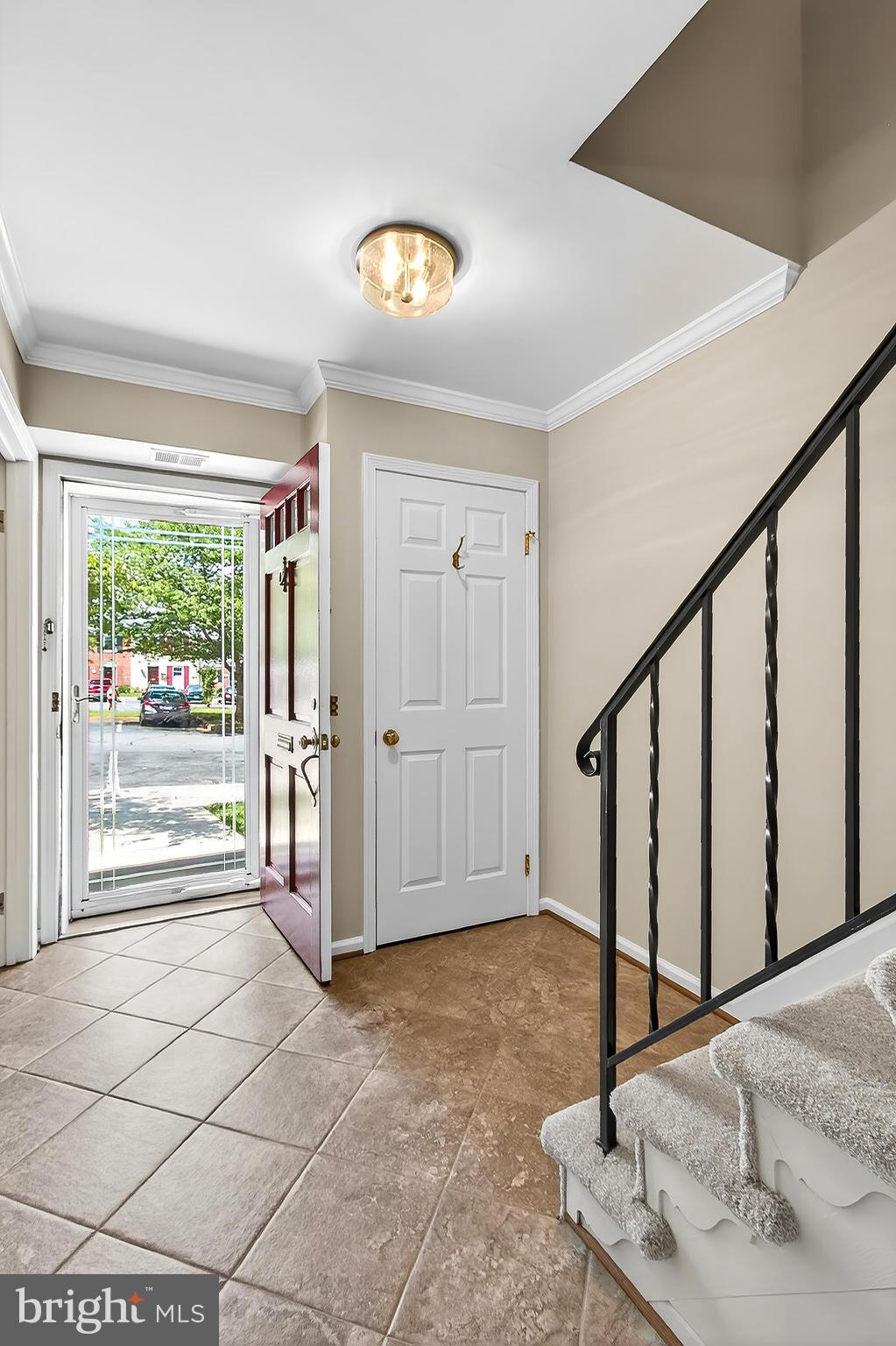 7781 TIVERTON DRIVE