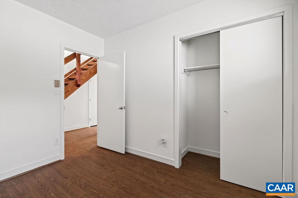 WINTERGREEN RESORT - Residential