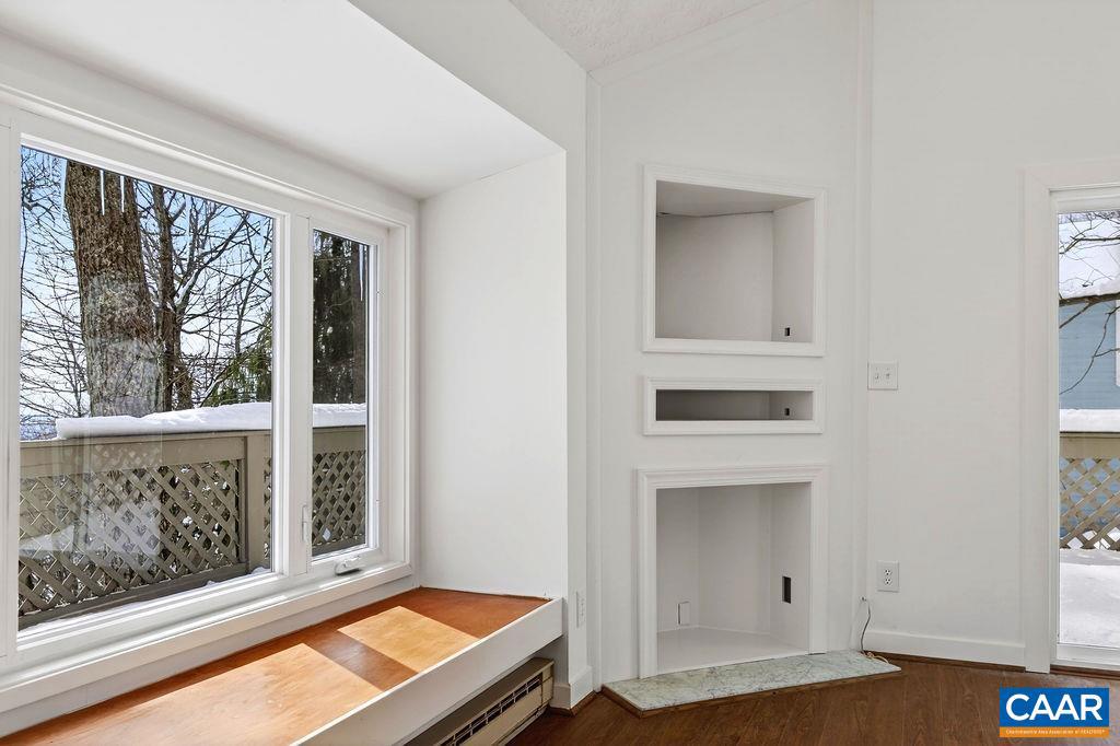 WINTERGREEN RESORT - Residential