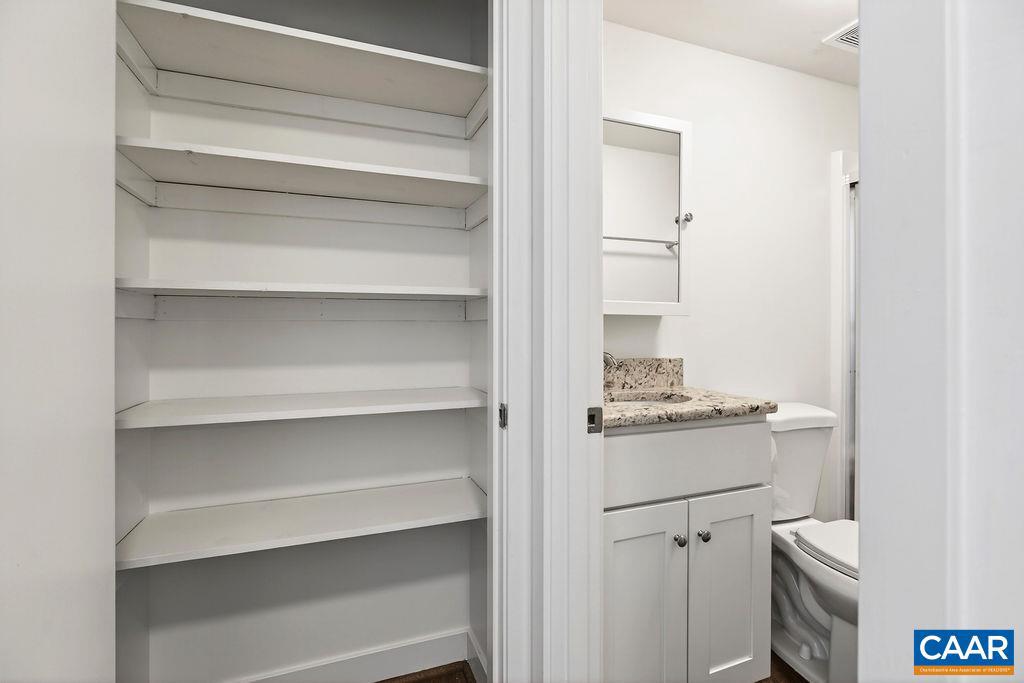 WINTERGREEN RESORT - Residential