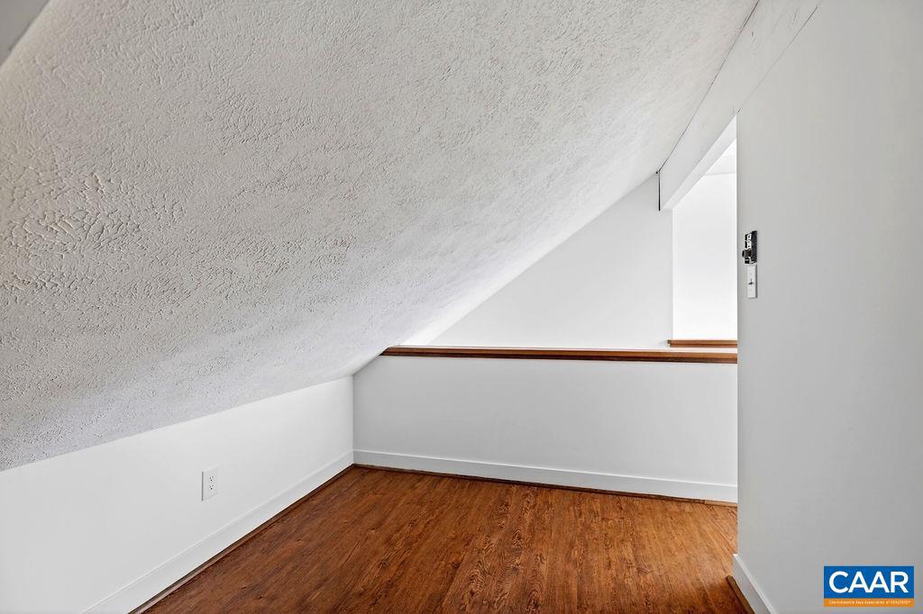 WINTERGREEN RESORT - Residential