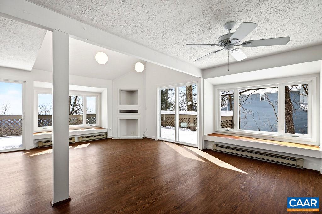 WINTERGREEN RESORT - Residential