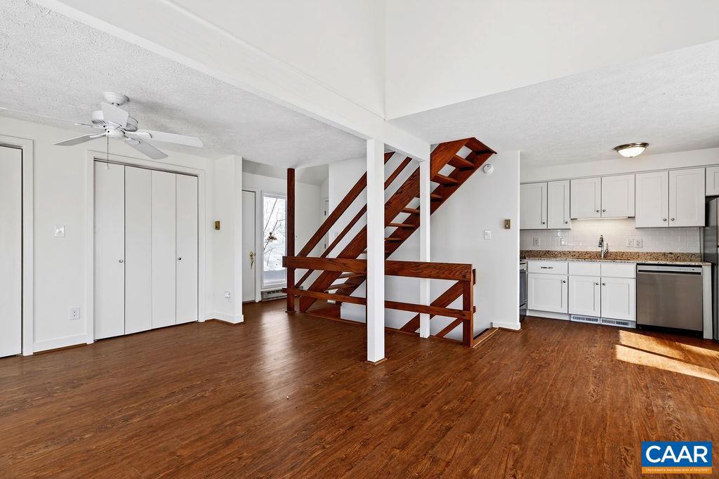 WINTERGREEN RESORT - Residential