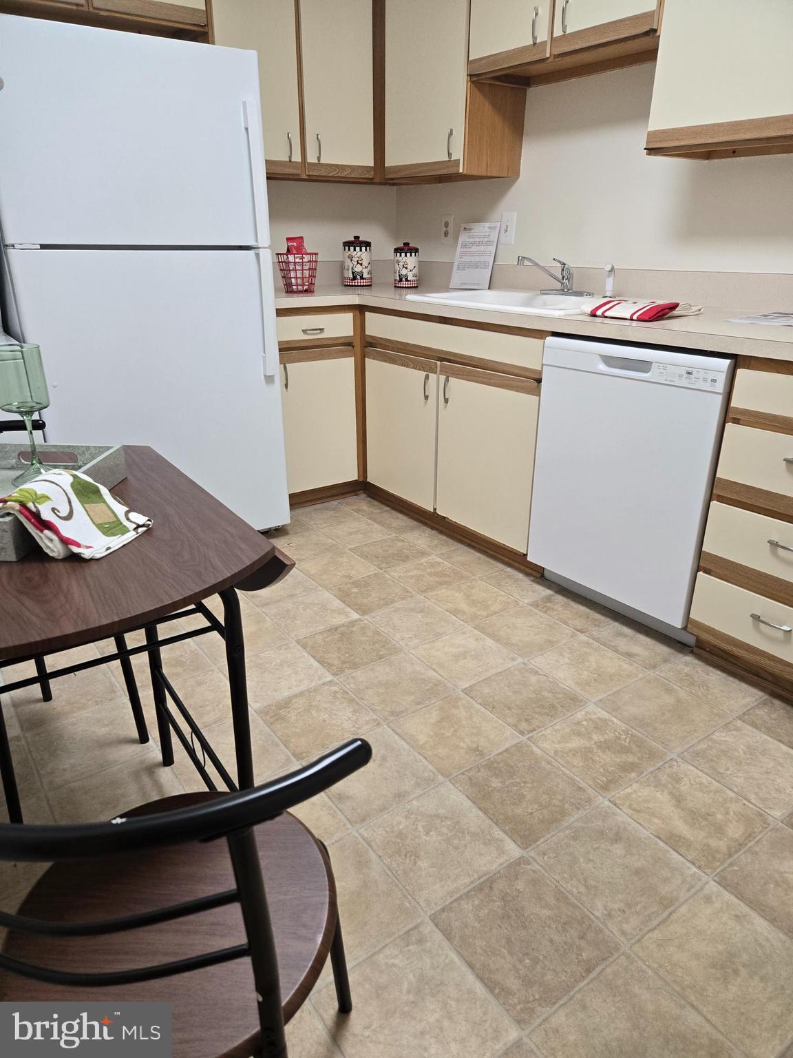 15107 INTERLACHEN DRIVE 2-321