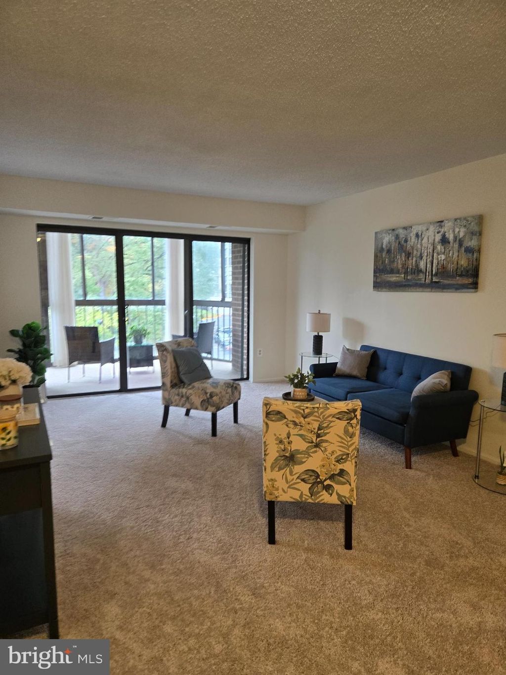 Photo of 15107 Interlachen Drive #2-321, SILVER SPRING, MD 20906 (MLS # MDMC2202088)