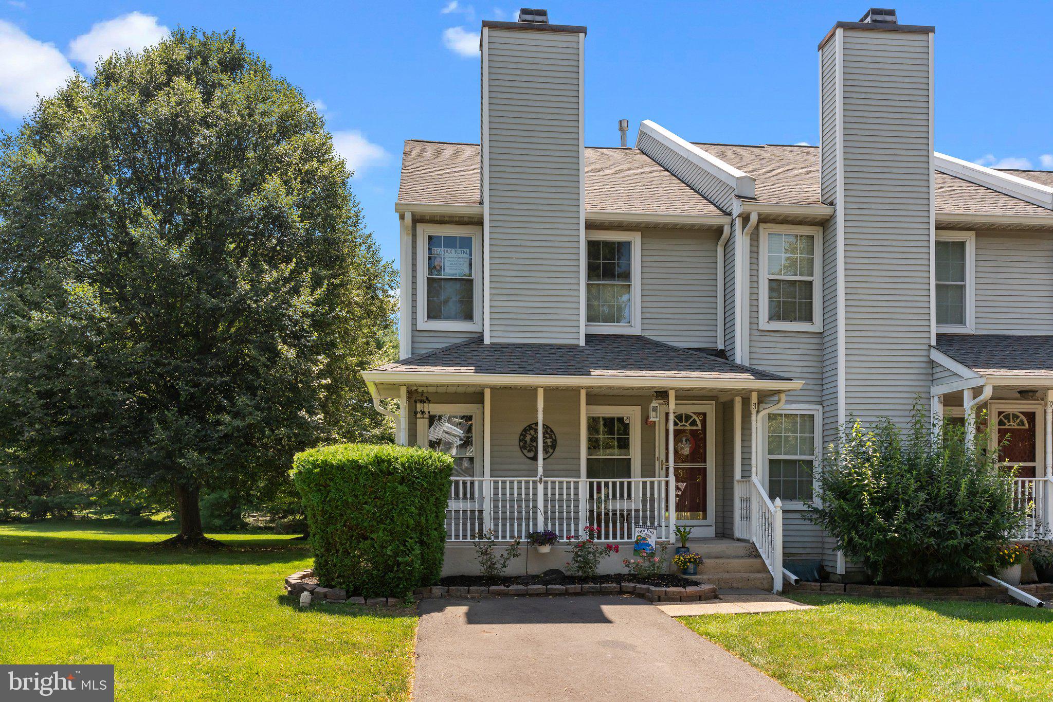 31 VIOLET LANE