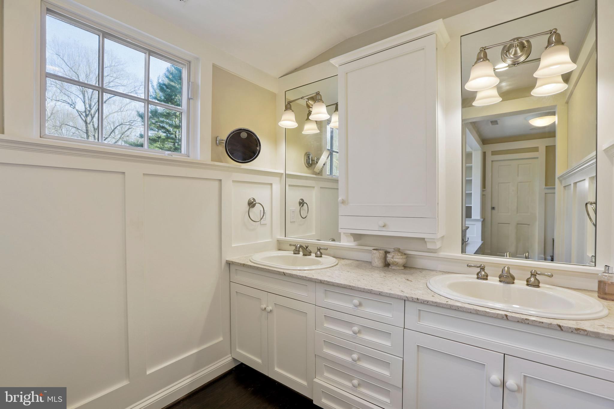 POTOMAC FALLS - Residential