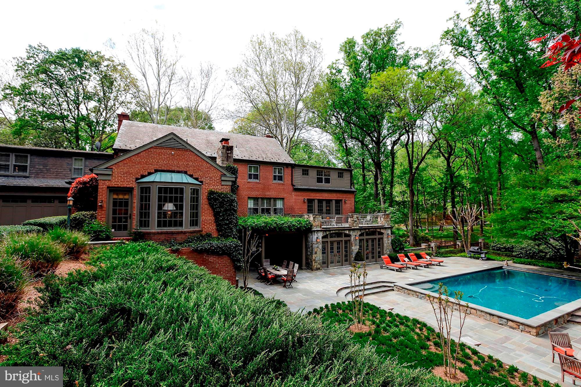 POTOMAC FALLS - Residential