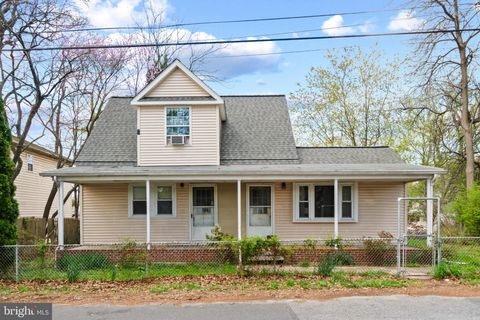 Photo of 706 203rd Street, PASADENA, MD 21122 (MLS # MDAA2141354)