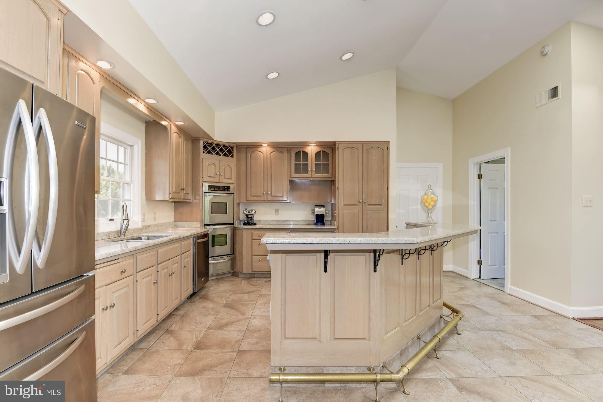 DEERFIELD POND - Residential