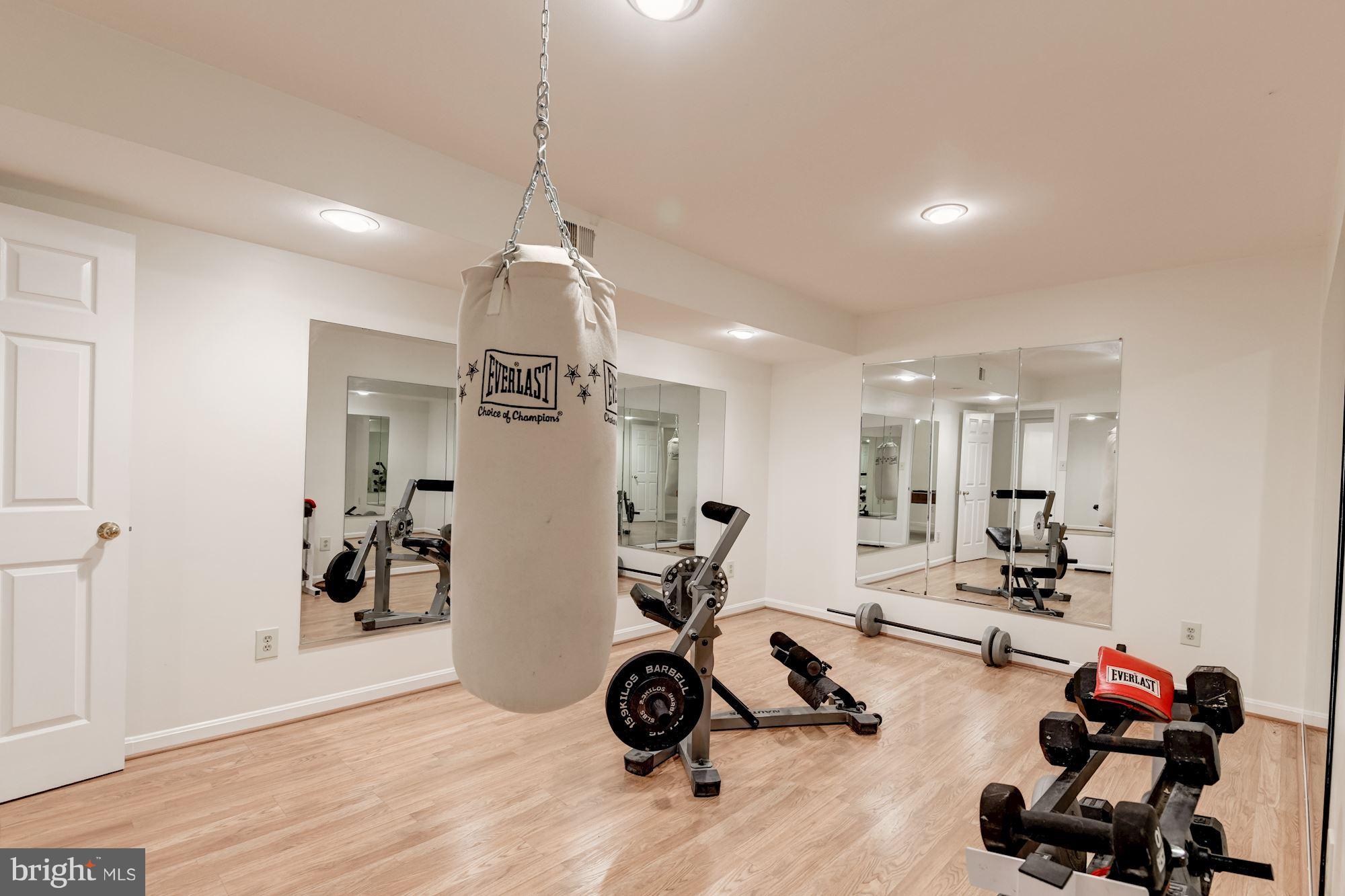 DEERFIELD POND - Residential