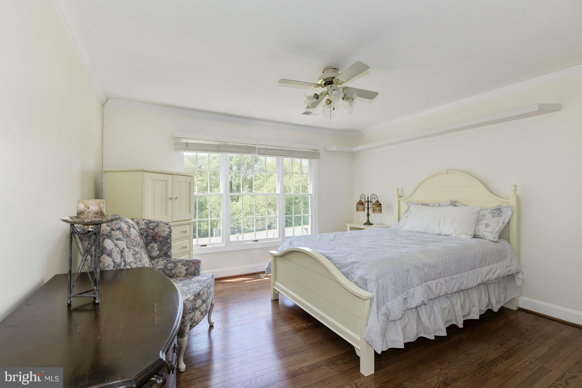 DEERFIELD POND - Residential