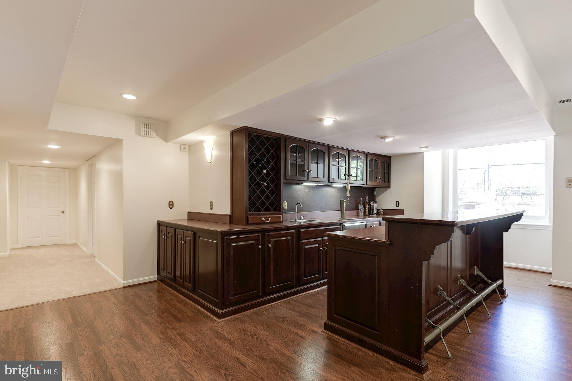 DEERFIELD POND - Residential