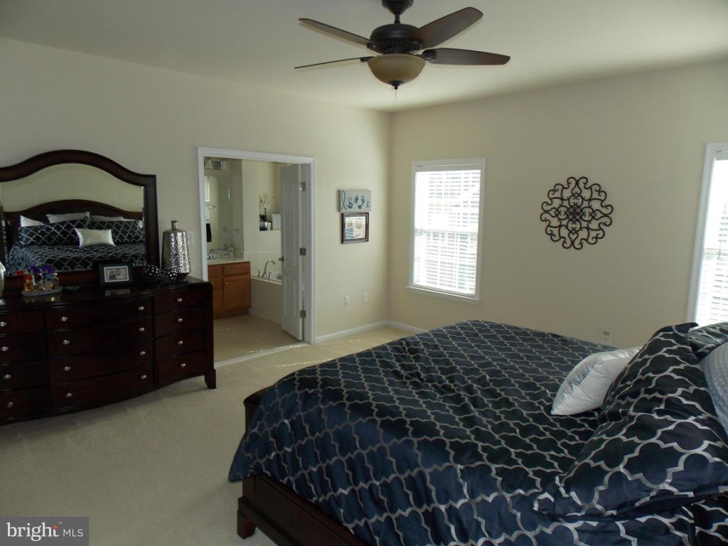 GOOSE CREEK VILLAGE SOUTH - Residential