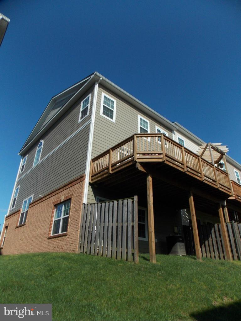 GOOSE CREEK VILLAGE SOUTH - Residential