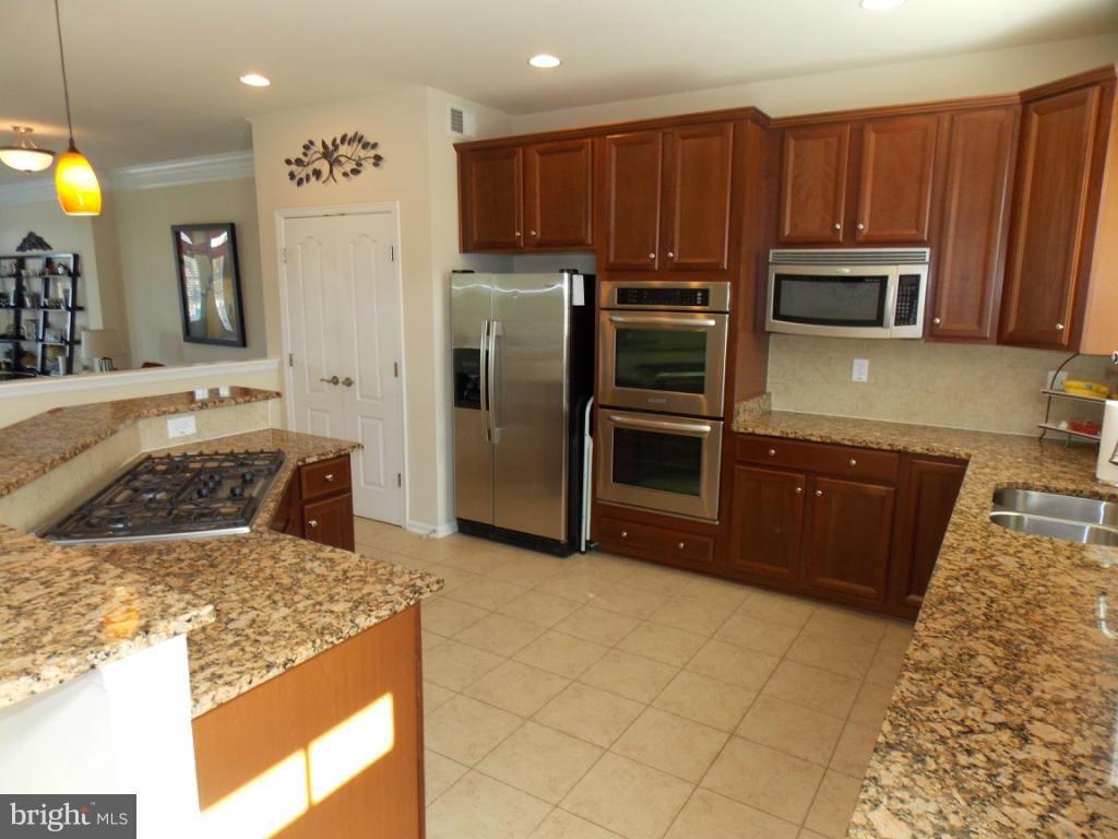 GOOSE CREEK VILLAGE SOUTH - Residential