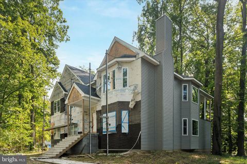 Photo of 7 Woodland Drive, WILMINGTON, DE 19809 (MLS # DENC2090926)