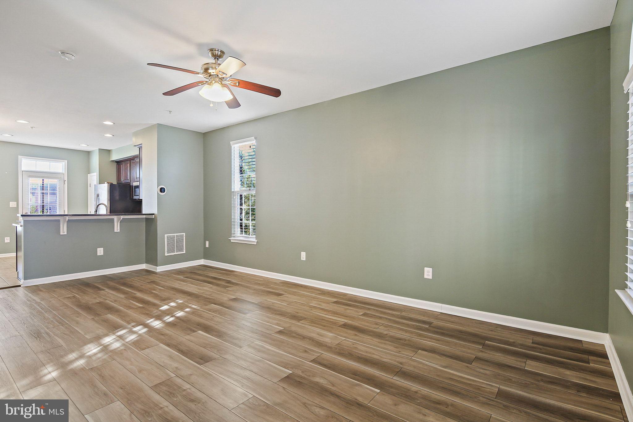 HOWARD SQUARE - Residential Lease