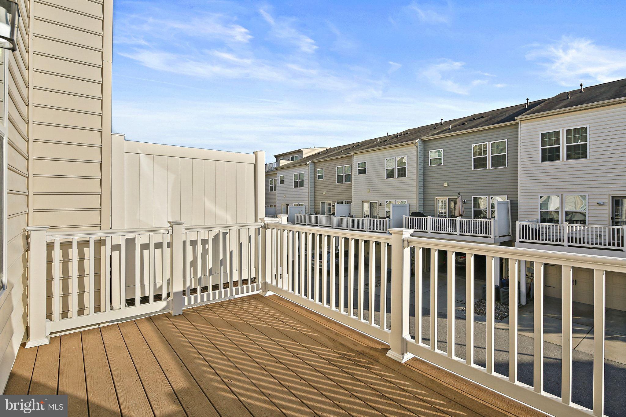 HOWARD SQUARE - Residential Lease