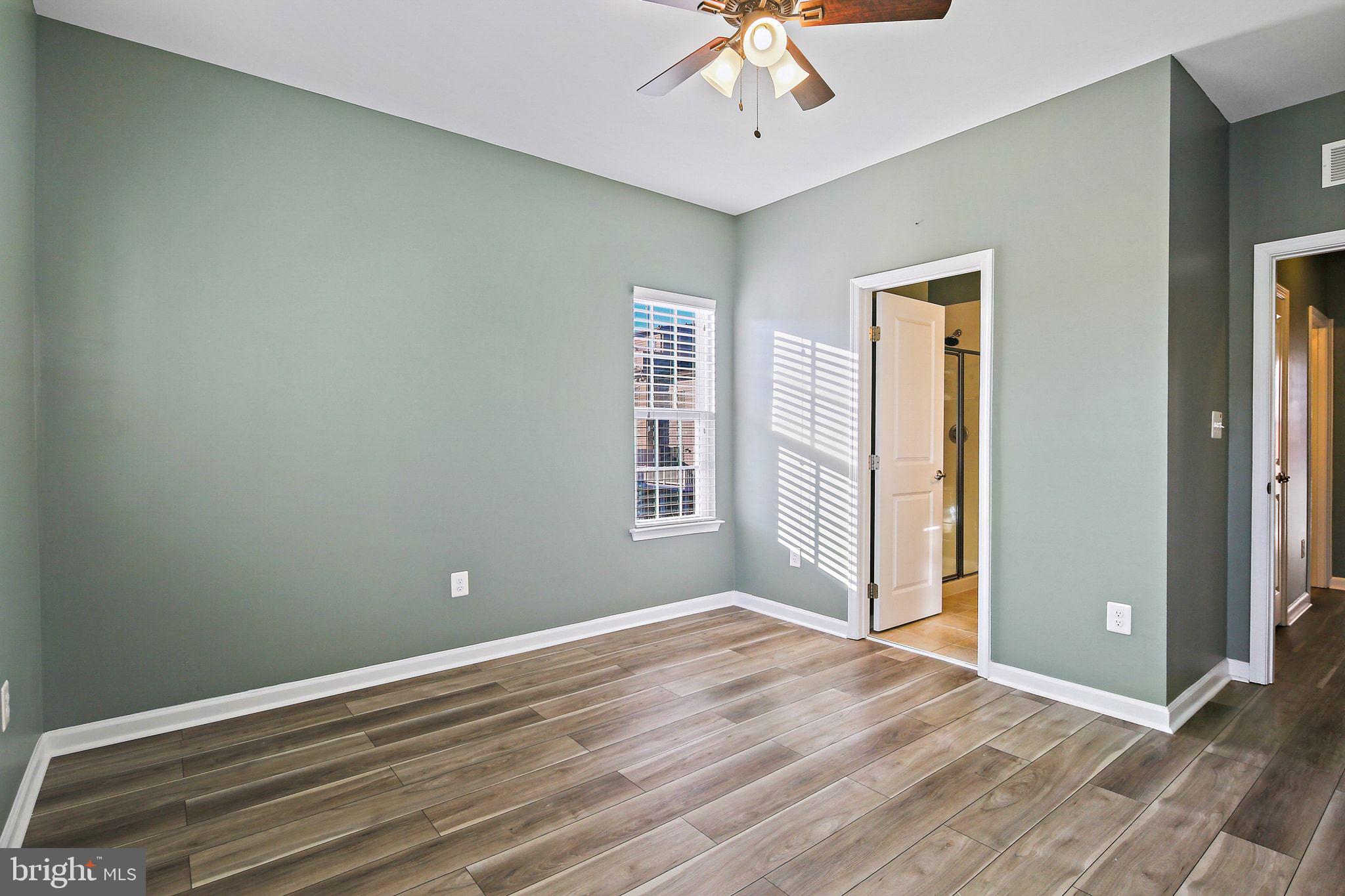 HOWARD SQUARE - Residential Lease