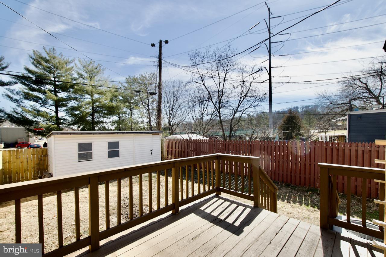 PARKWAY - Residential