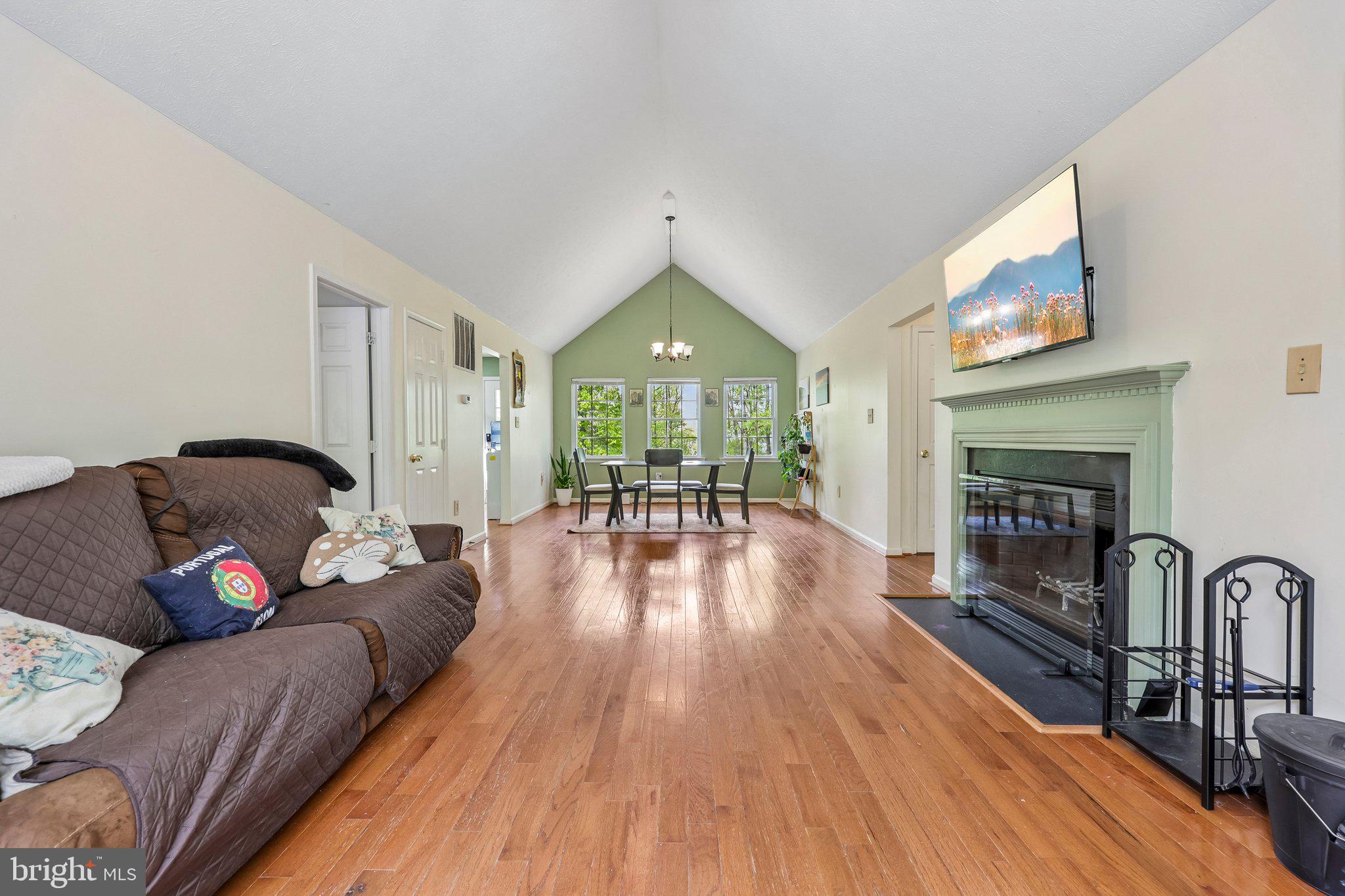 141 HICKORY NUT ROAD