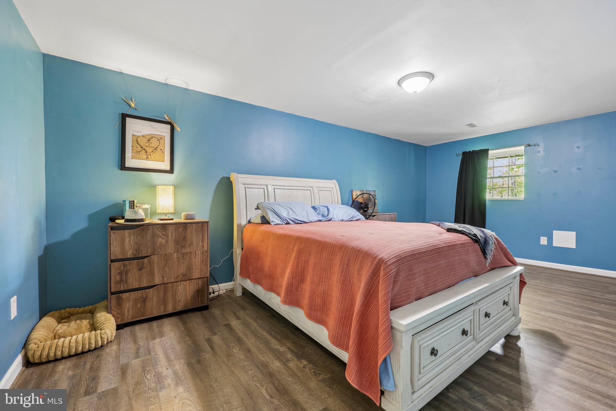 BLUE MOUNTAIN - Residential