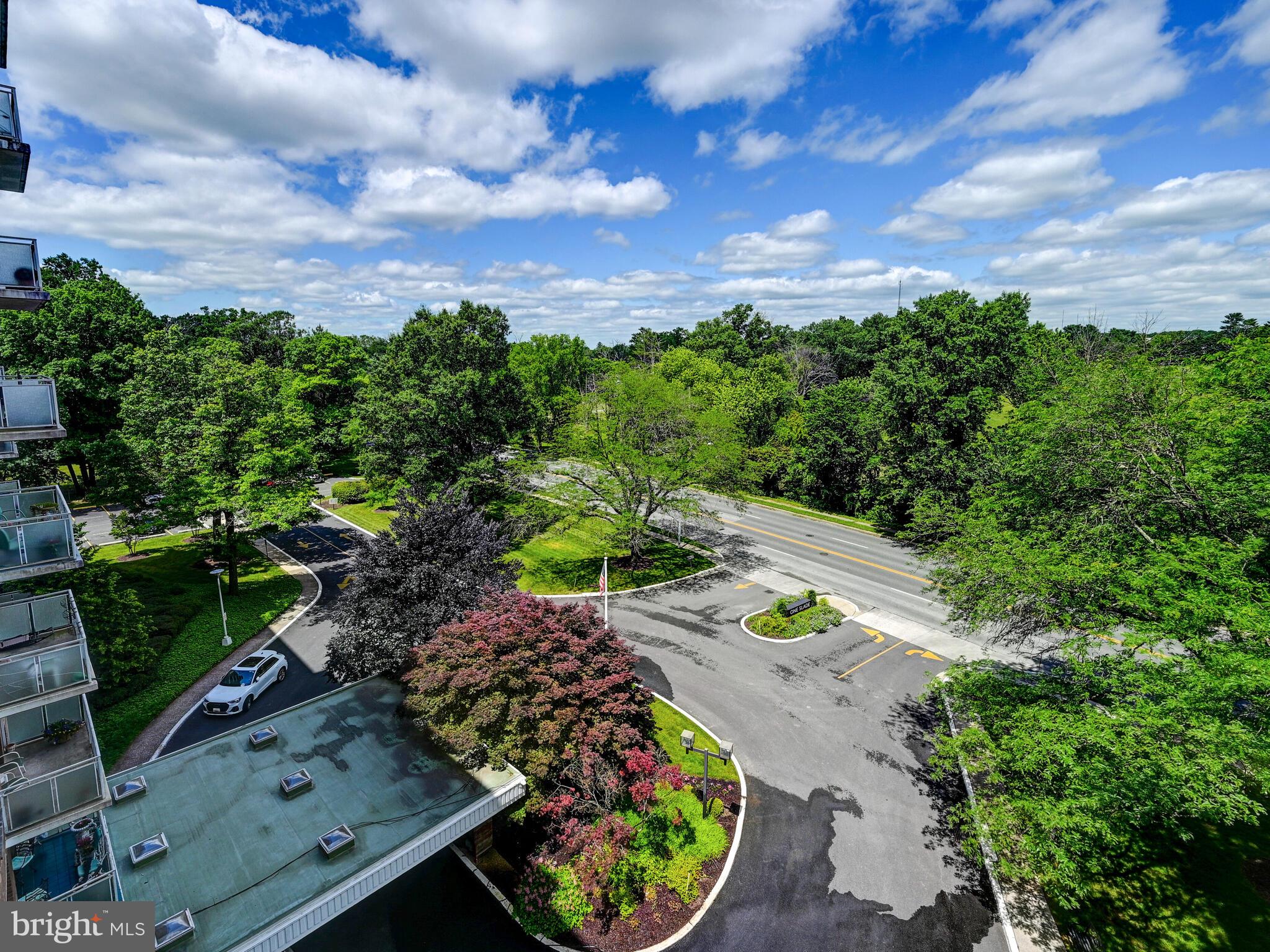 PIKESVILLE - Residential