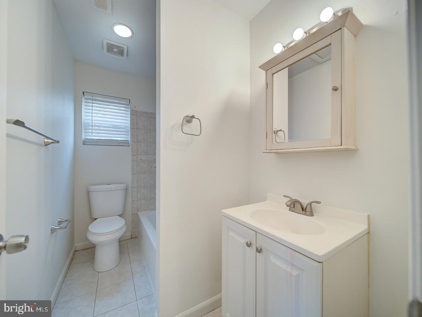 DALE CITY - Residential