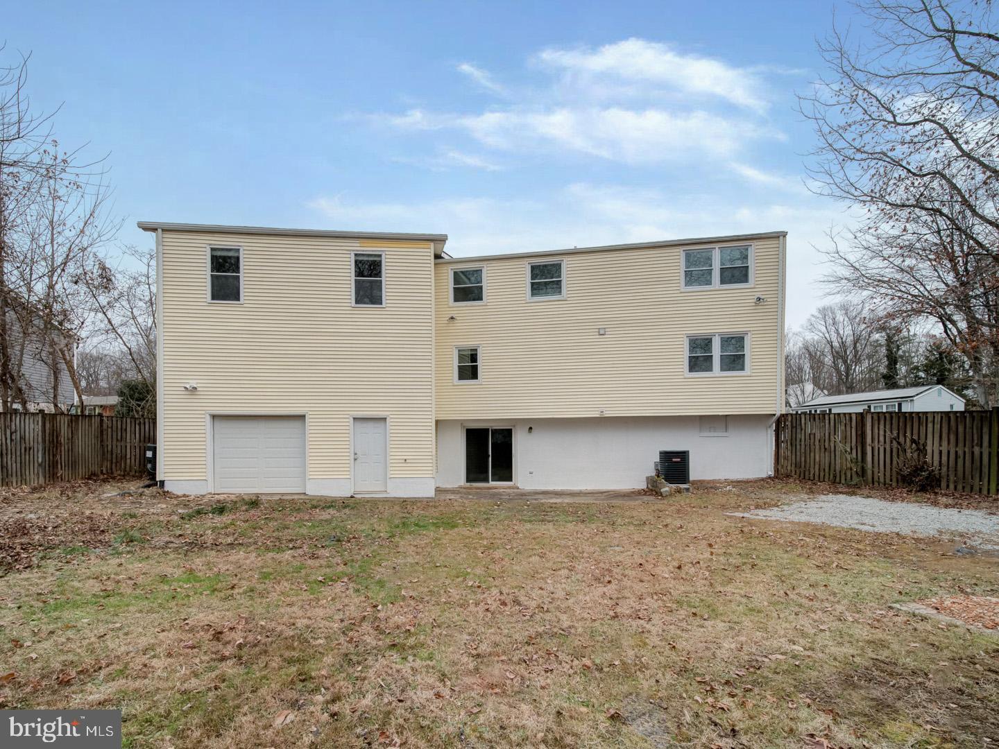 DALE CITY - Residential