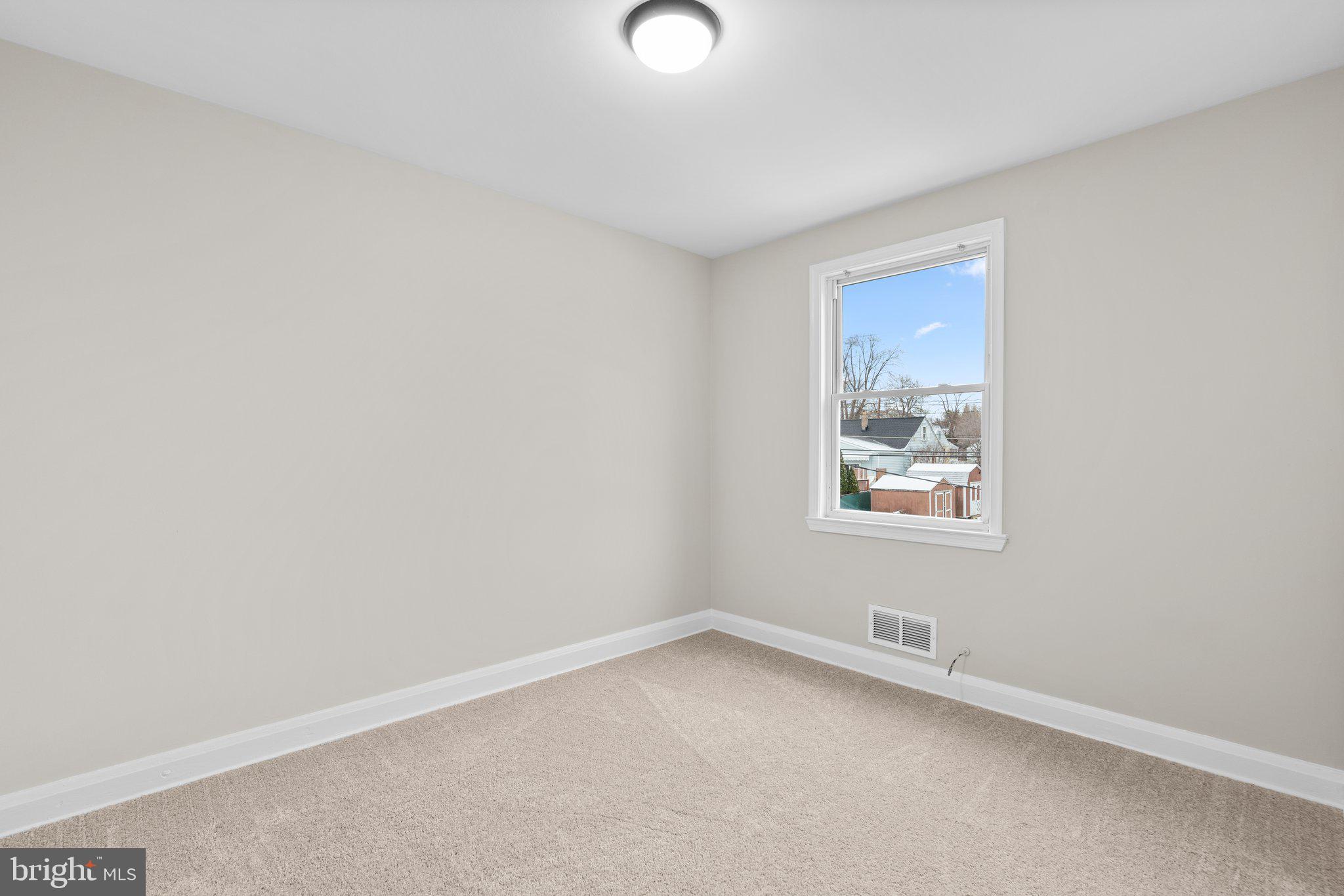 EASTFIELD - Residential