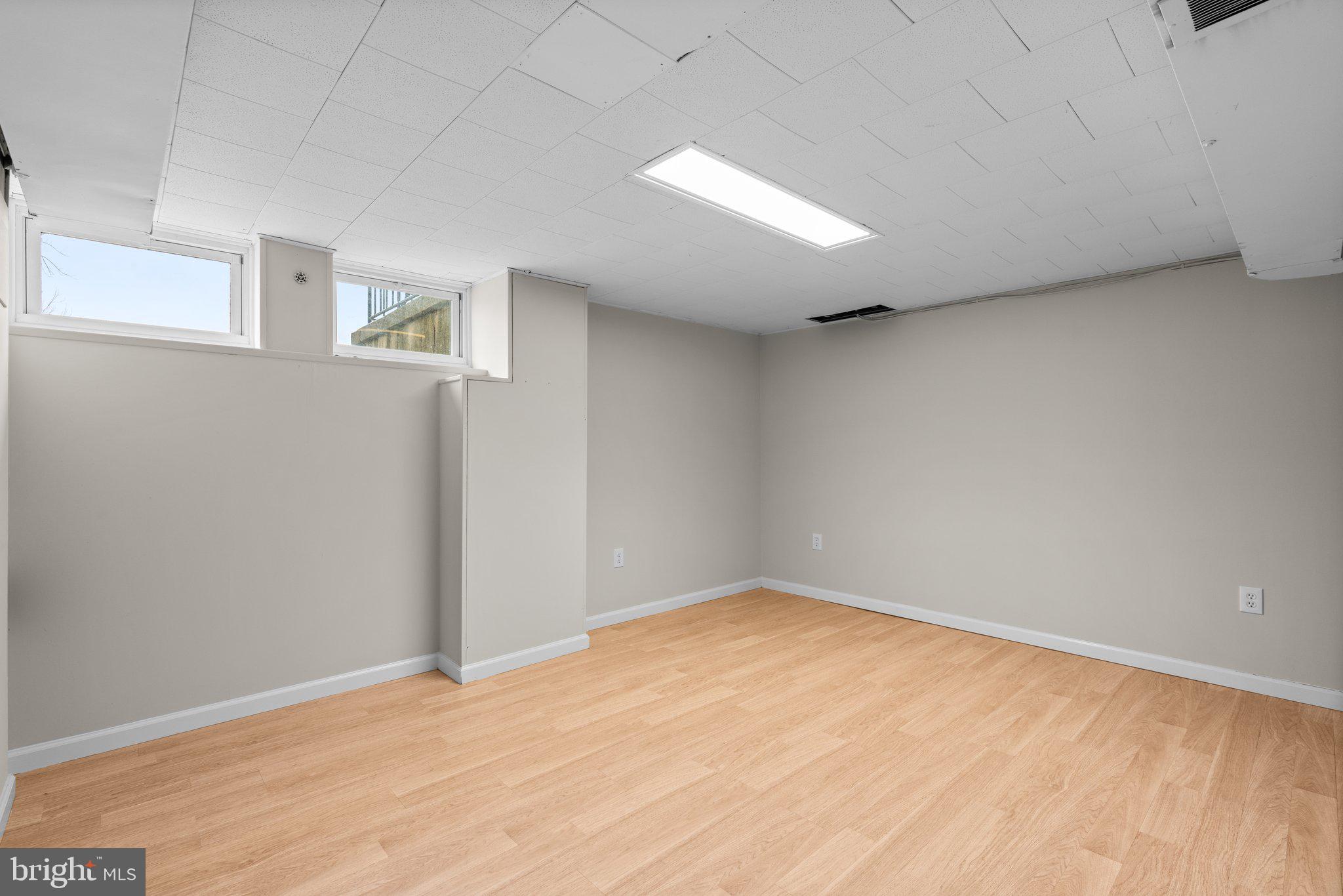 EASTFIELD - Residential