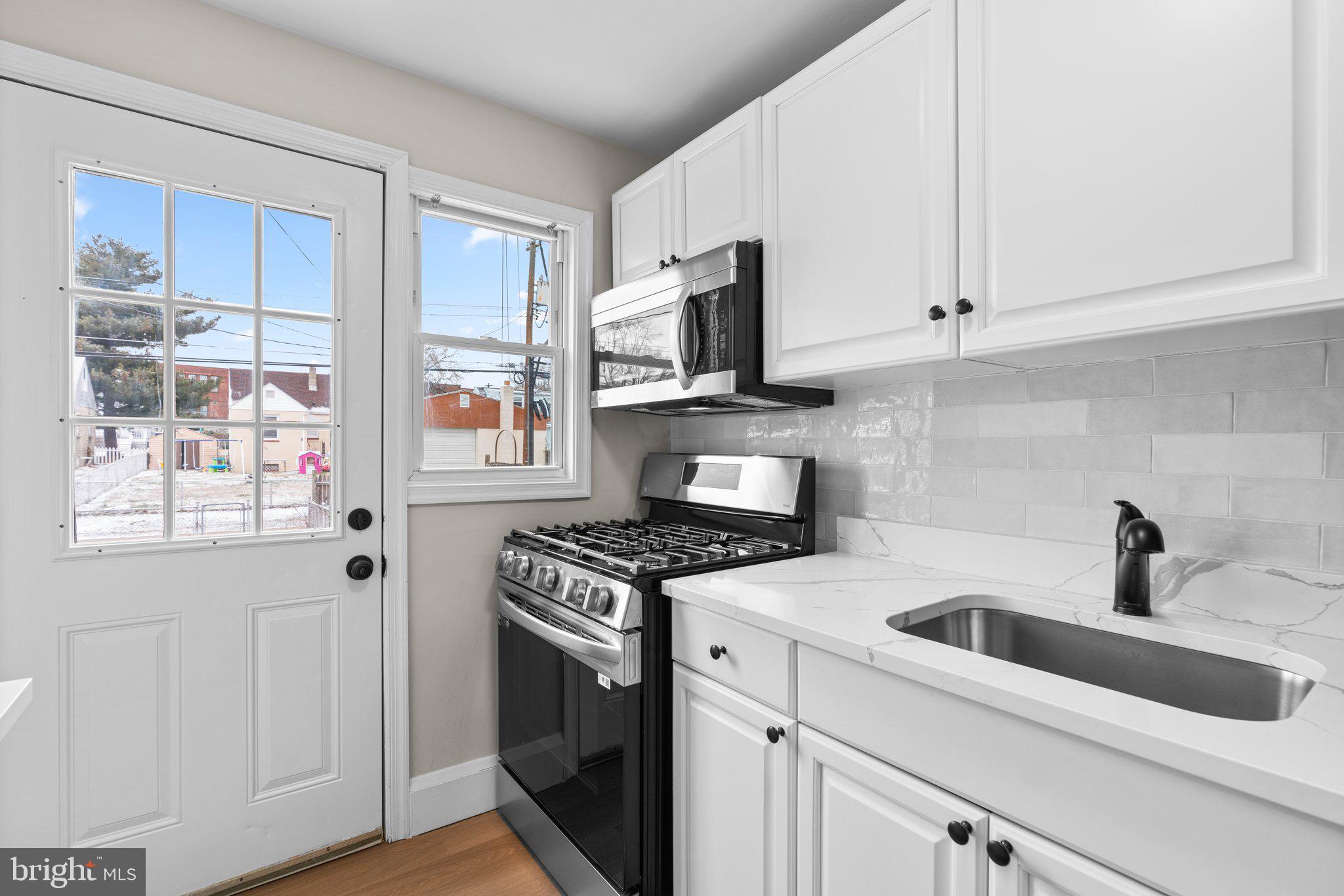 EASTFIELD - Residential