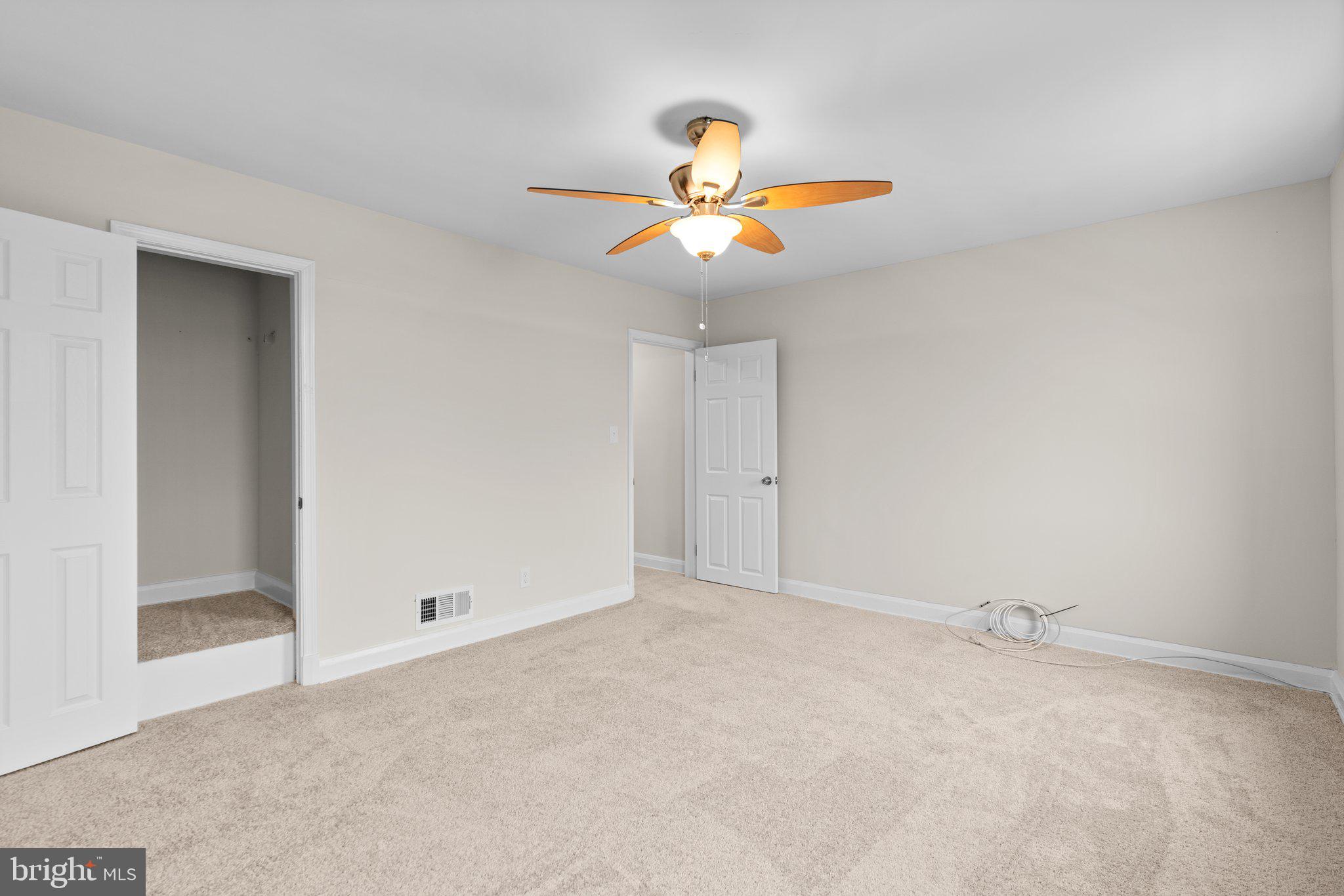 EASTFIELD - Residential