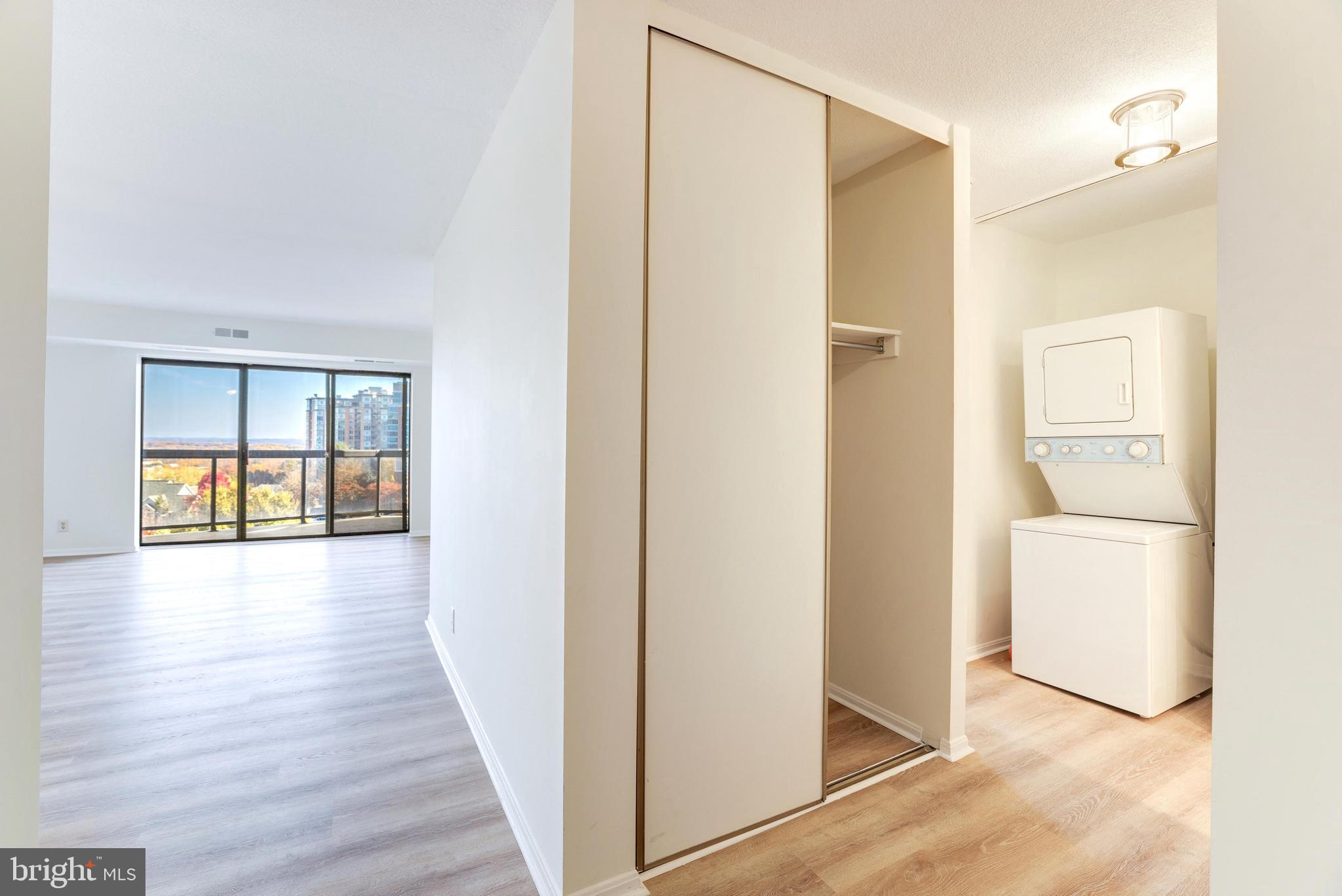 ROTONDA - Residential