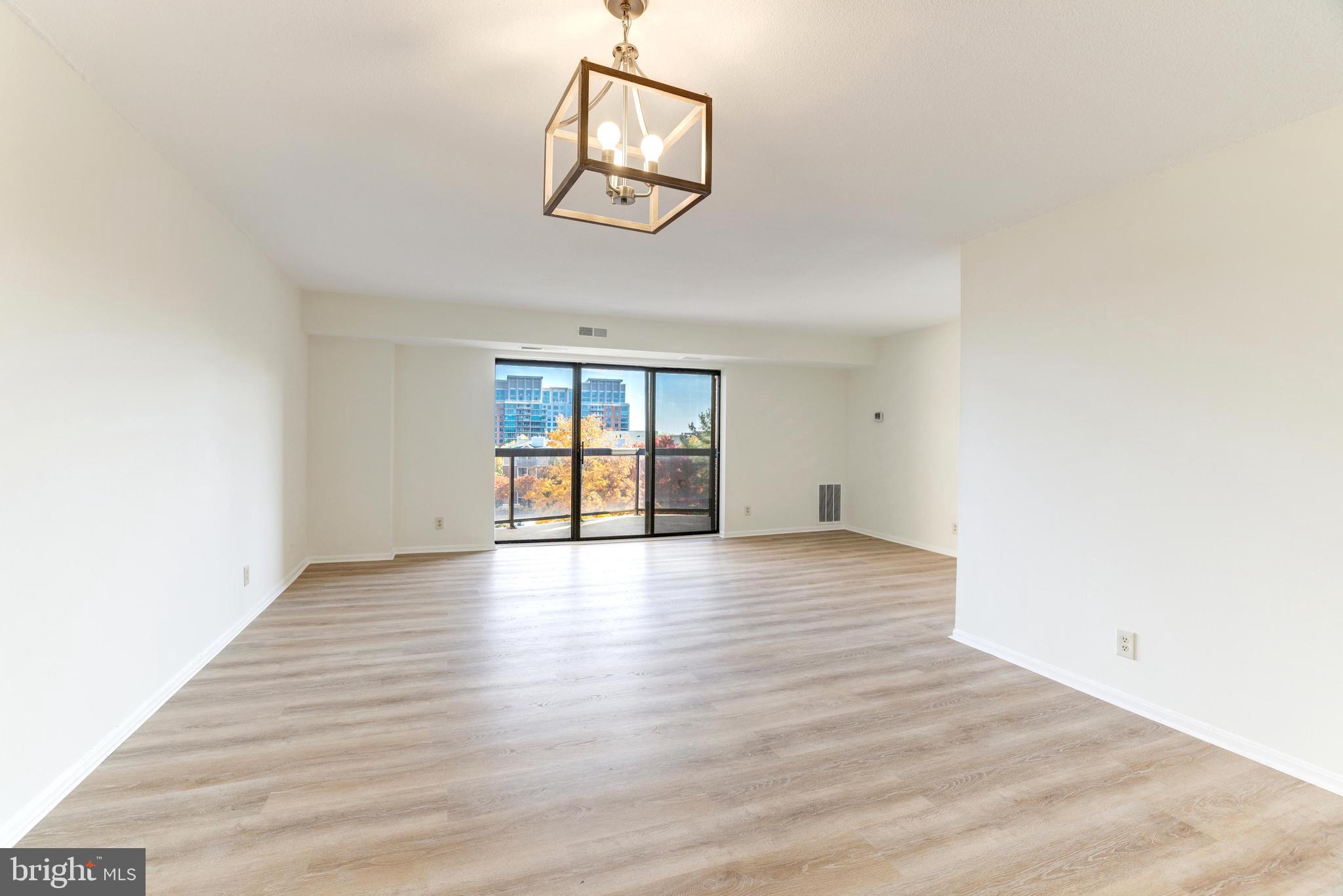 ROTONDA - Residential