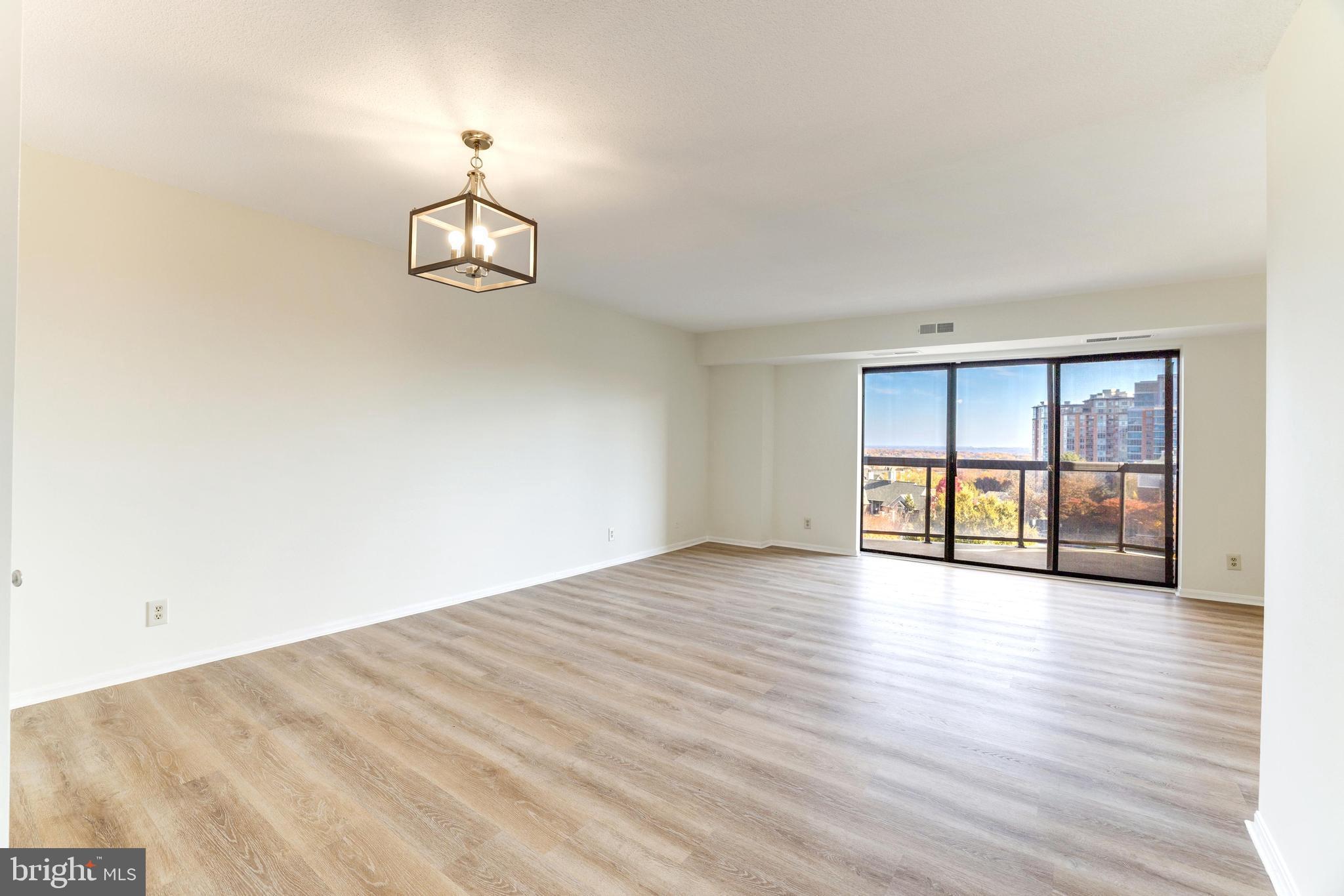 ROTONDA - Residential