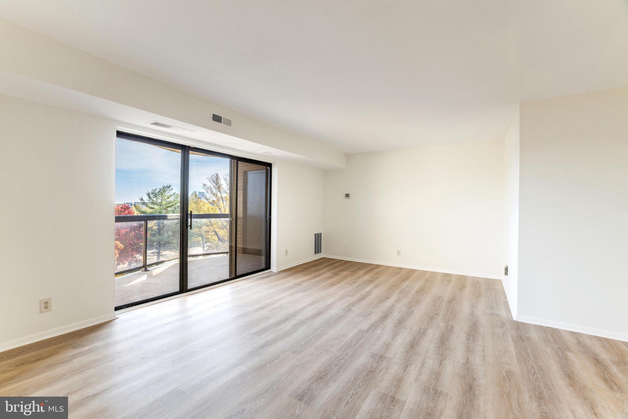 ROTONDA - Residential