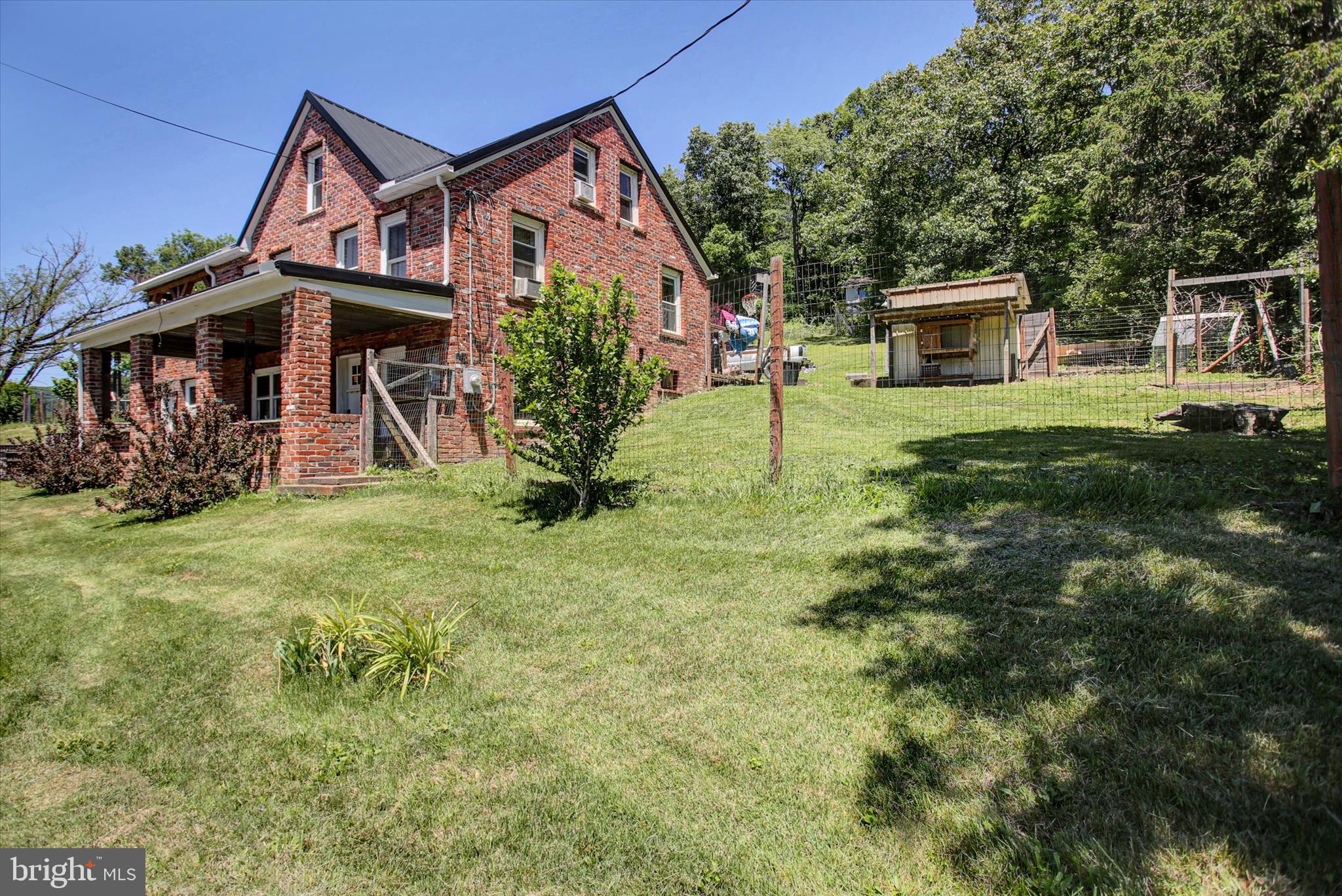 1360 LINCOLN WAY WEST