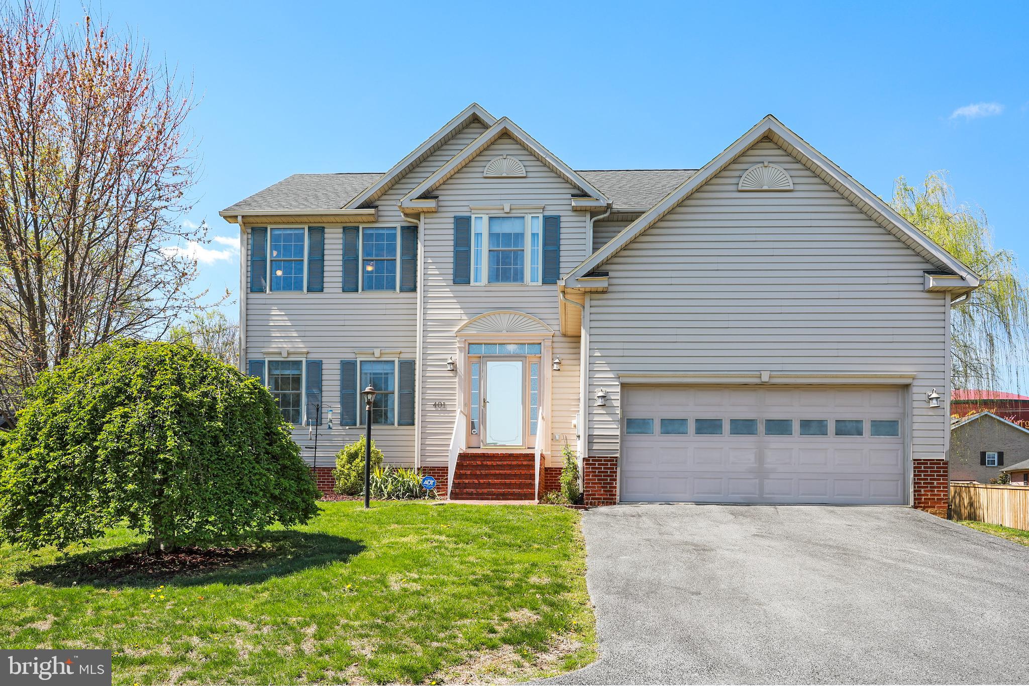 FOXCROFT MEADOWS - Residential