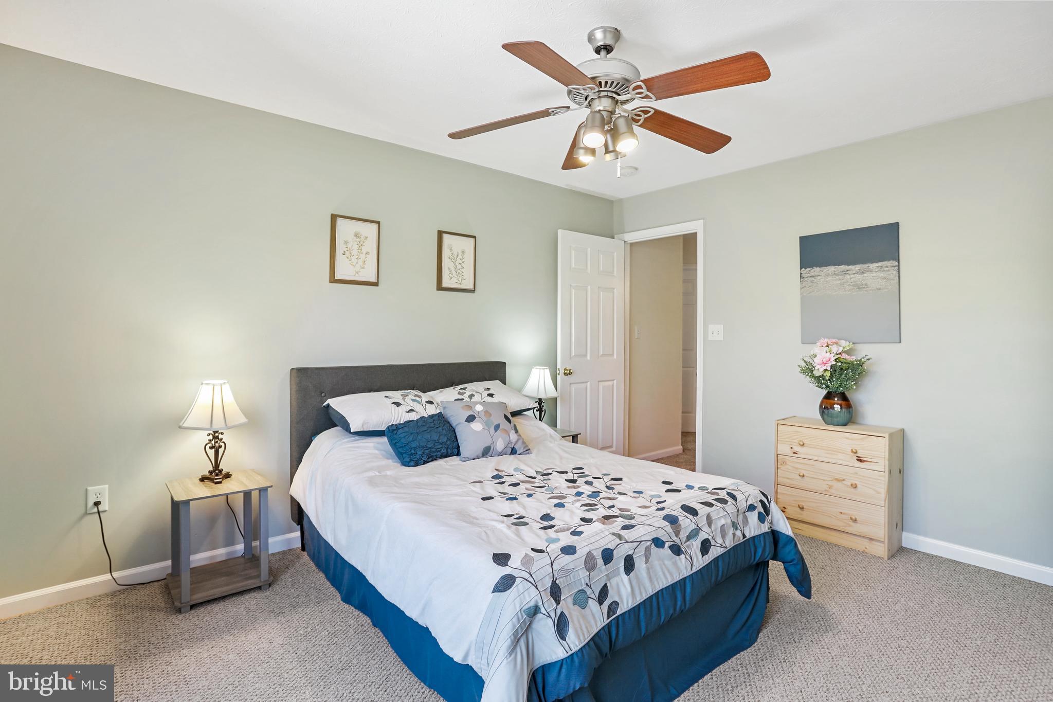 FOXCROFT MEADOWS - Residential