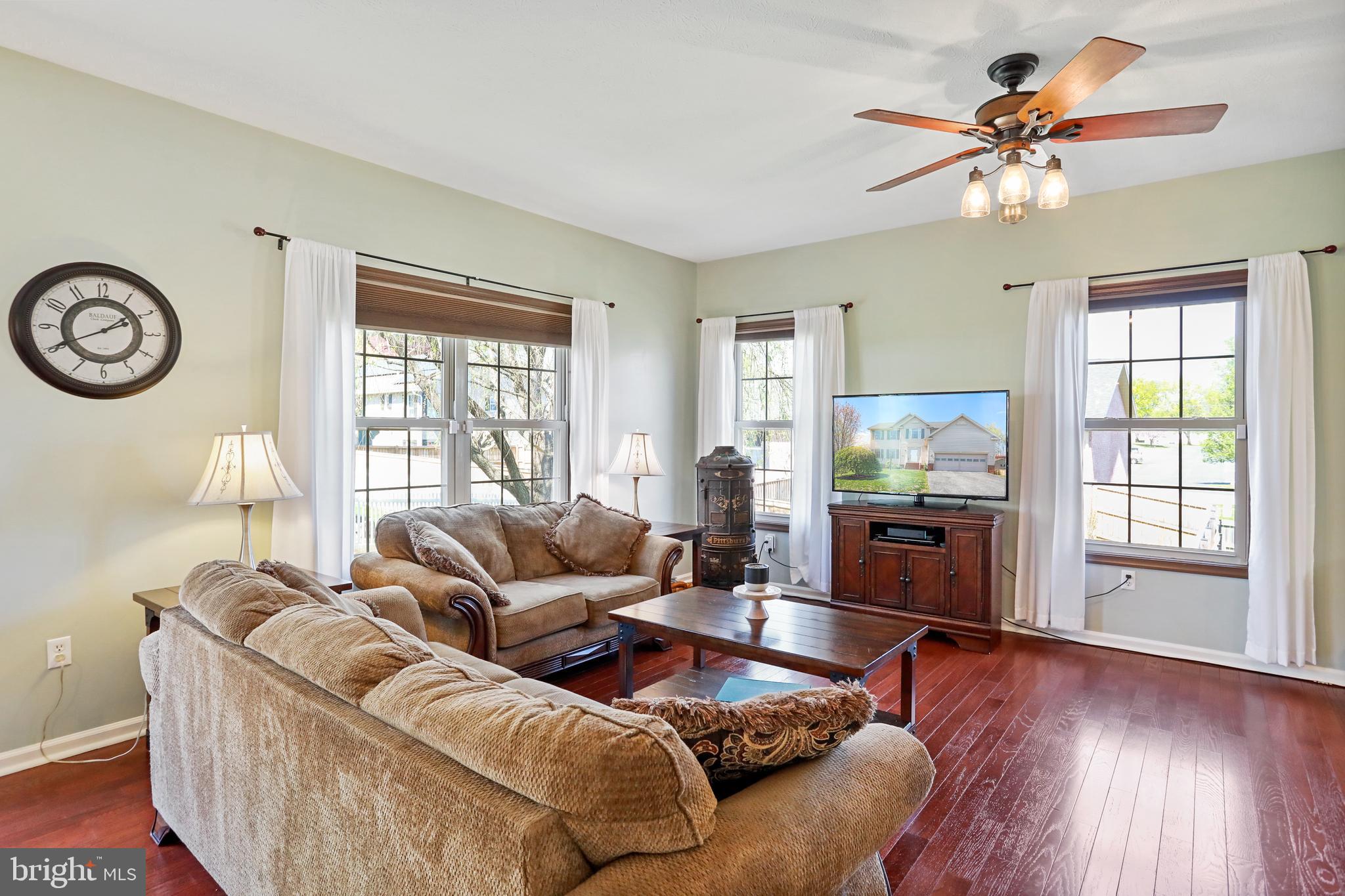 FOXCROFT MEADOWS - Residential